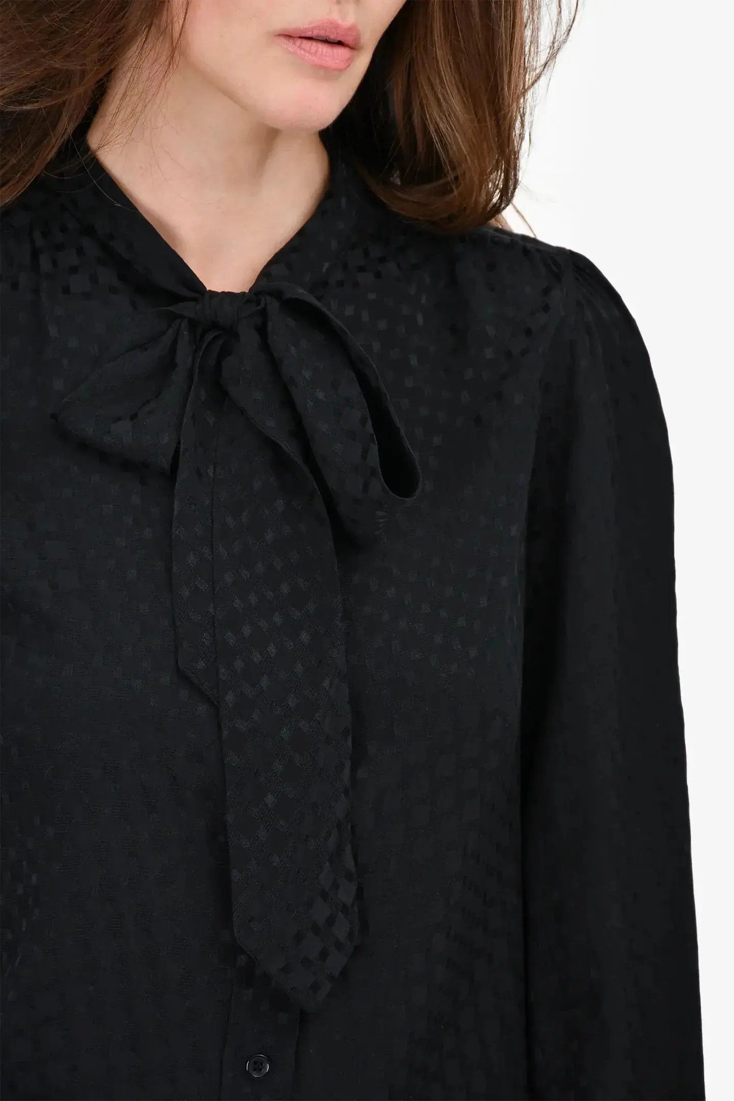 Saint Laurent Paris o1s1wg111124 Lavallière Neck Blouse Matte Shiny Silk Black Size XS / US 0-2 / IT 36-38 - 3 Thumbnail