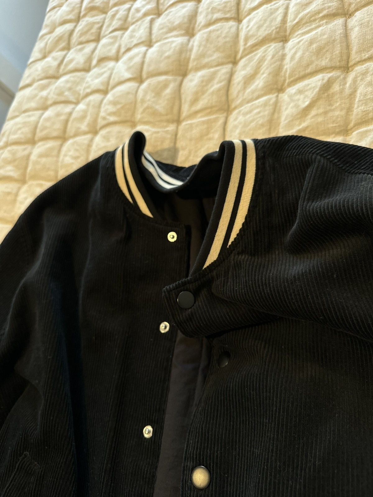 Forever 21 Black corduroy varsity bomber Size US XL / EU 56 / 4 - 3 Thumbnail