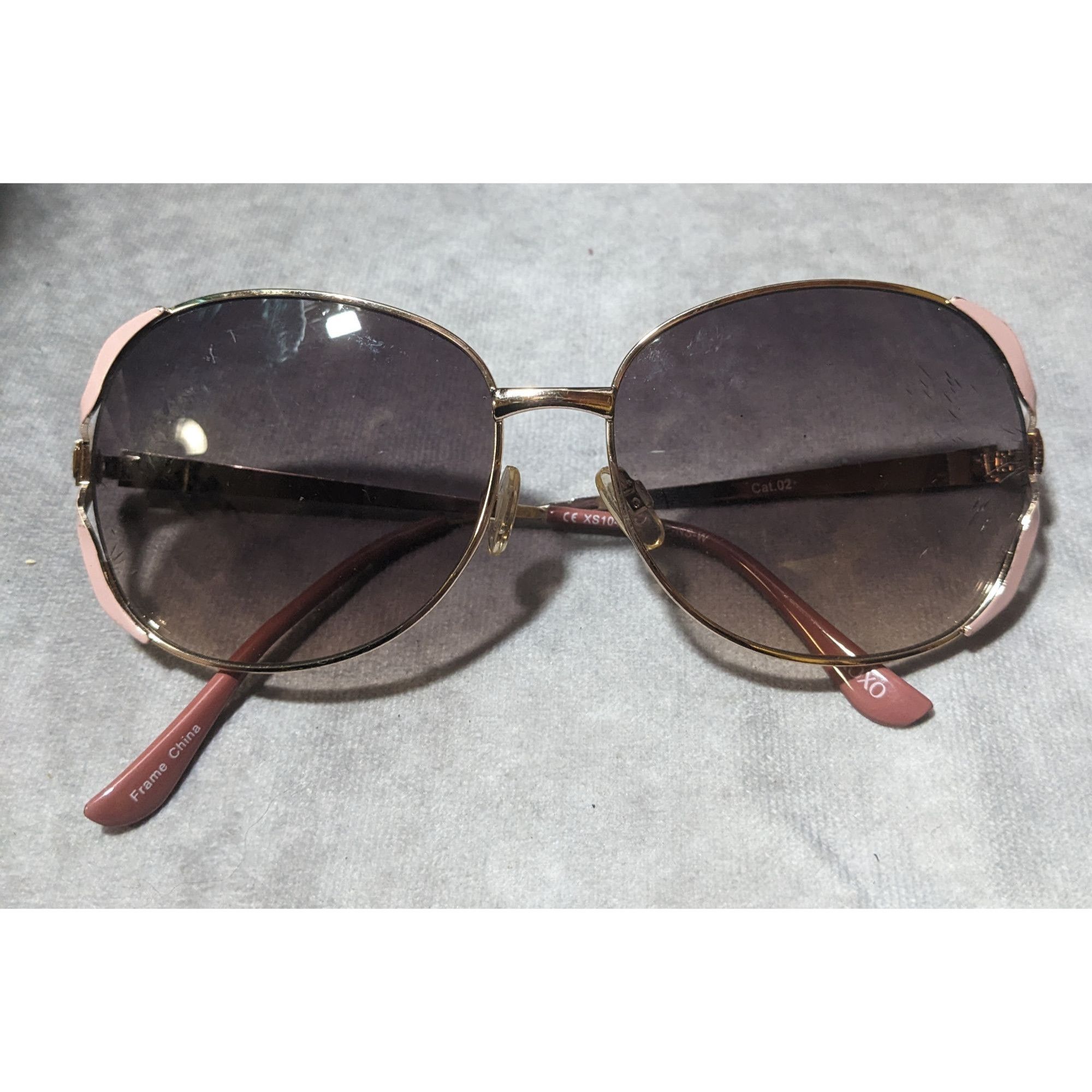 XOXO XOXO Gold And Pink Retro Fashion Sunglasses Size ONE SIZE - 11 Thumbnail