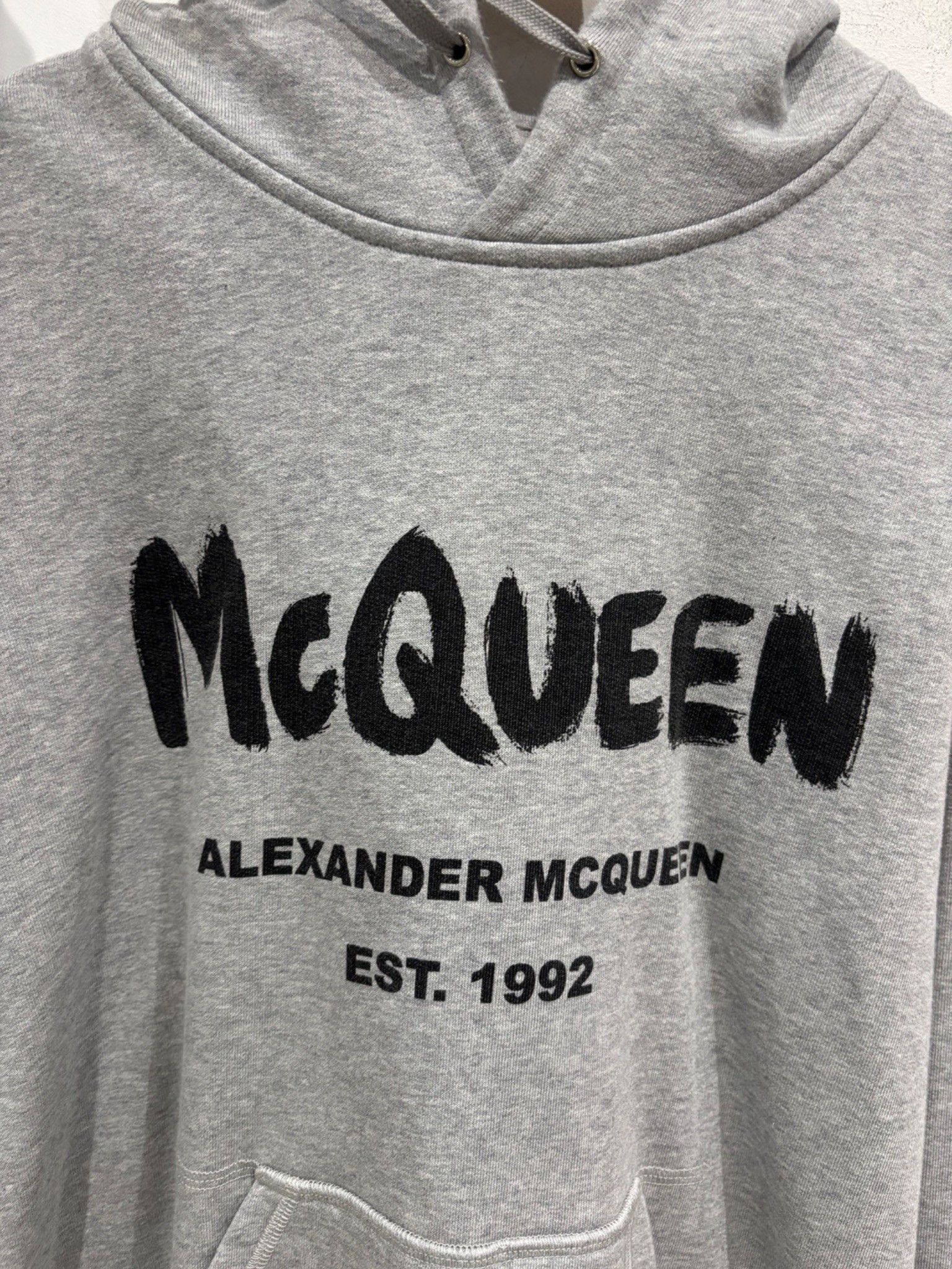 Alexander McQueen Alexander McQueen Graffiti Logo Hoodie Grey Size US M / EU 48-50 / 2 - 2 Thumbnail