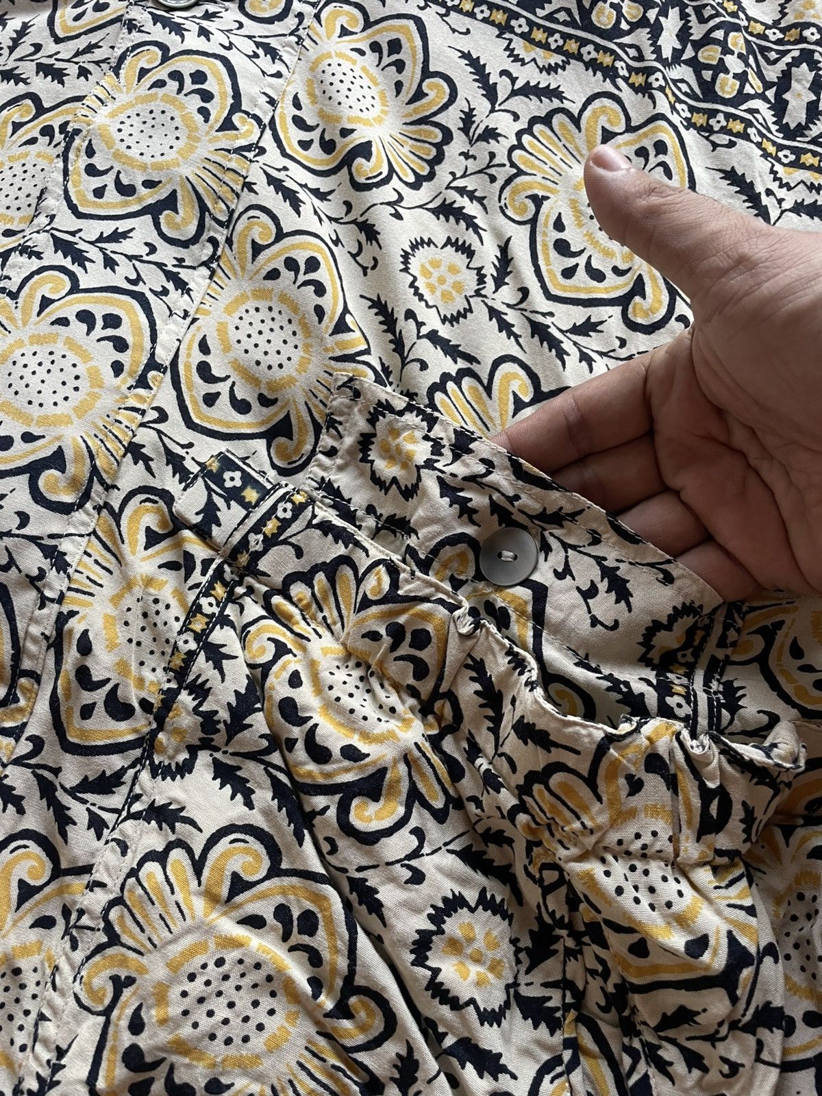 Japanese Brand Vintage BaikBaik Japanese Brand Floral Utility Rayon Jacket Size US L / EU 52-54 / 3 - 8 Thumbnail