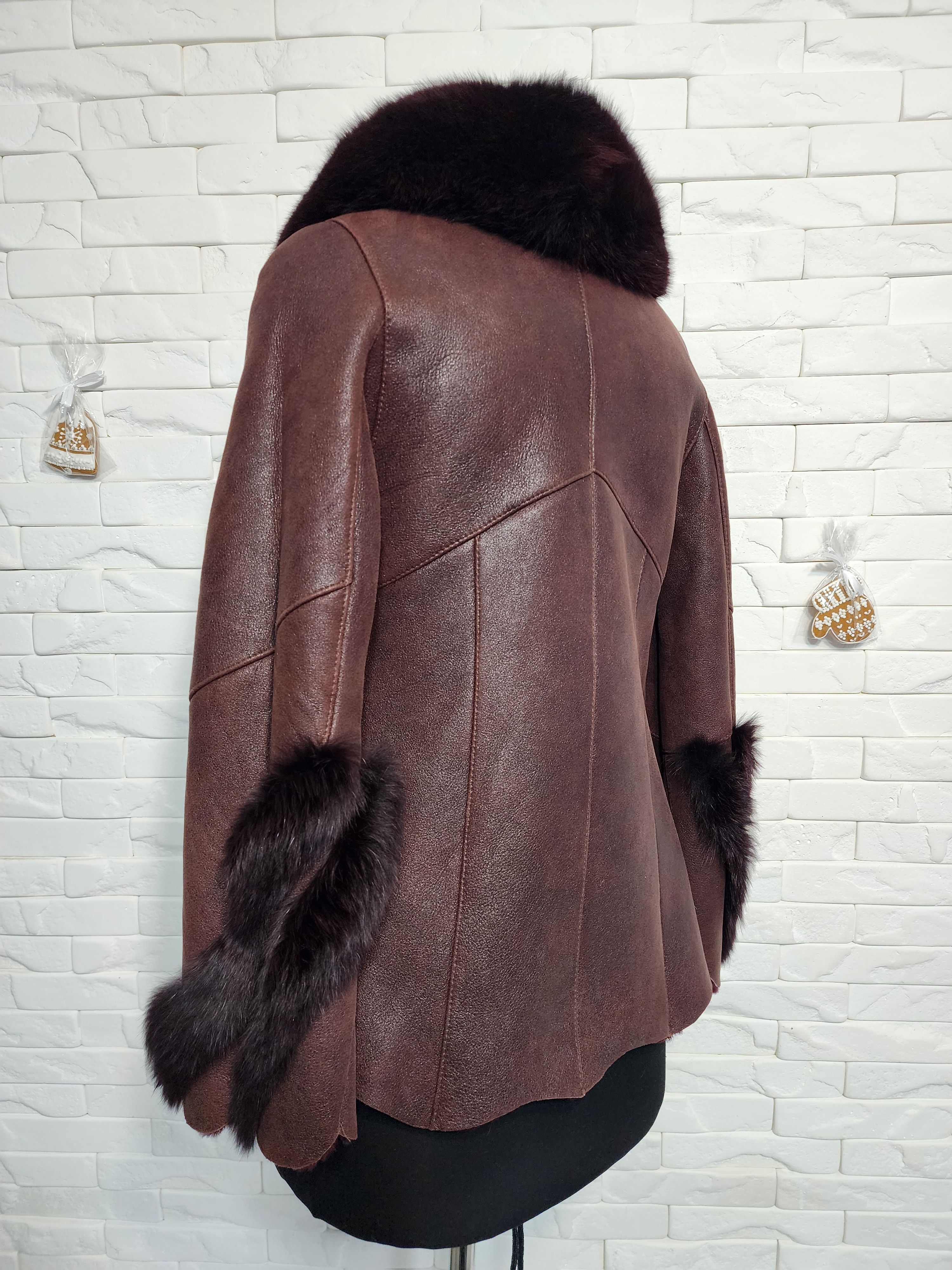 Furla Women's Brown Sheepskin Coat: Genuine Fur Collar Size M / US 6-8 / IT 42-44 - 5 Thumbnail
