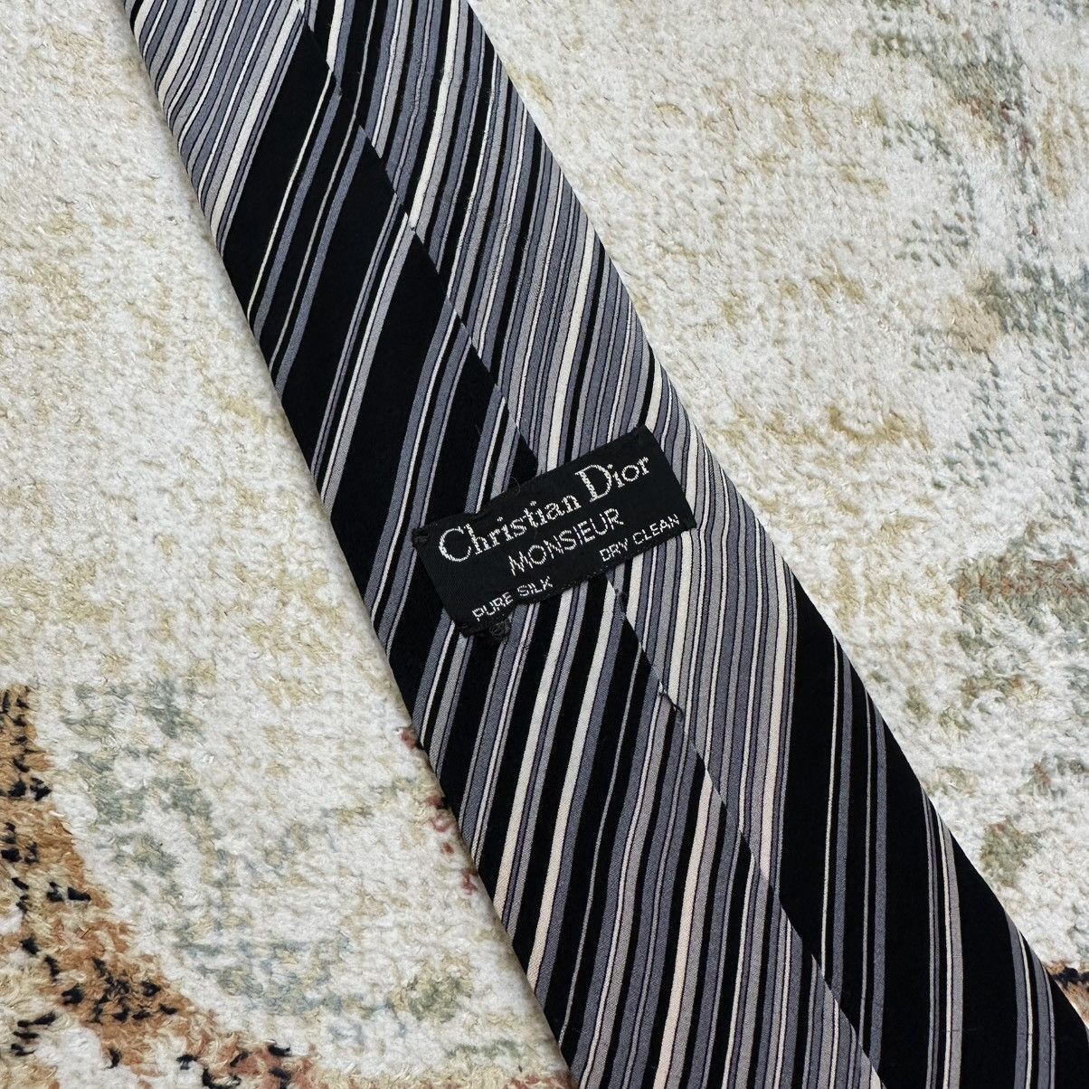 Christian Dior Monsieur Vintage Cristian Dior Monsieur Tie Pure Silk Luxury Streetwe Size ONE SIZE - 6 Thumbnail