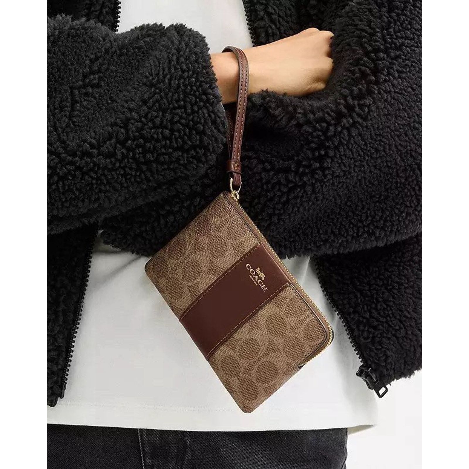 Coach NWT Coach Corner Zip Wristlet Stripe CW854 Gold/Tan/Brown Size ONE SIZE - 7 Thumbnail