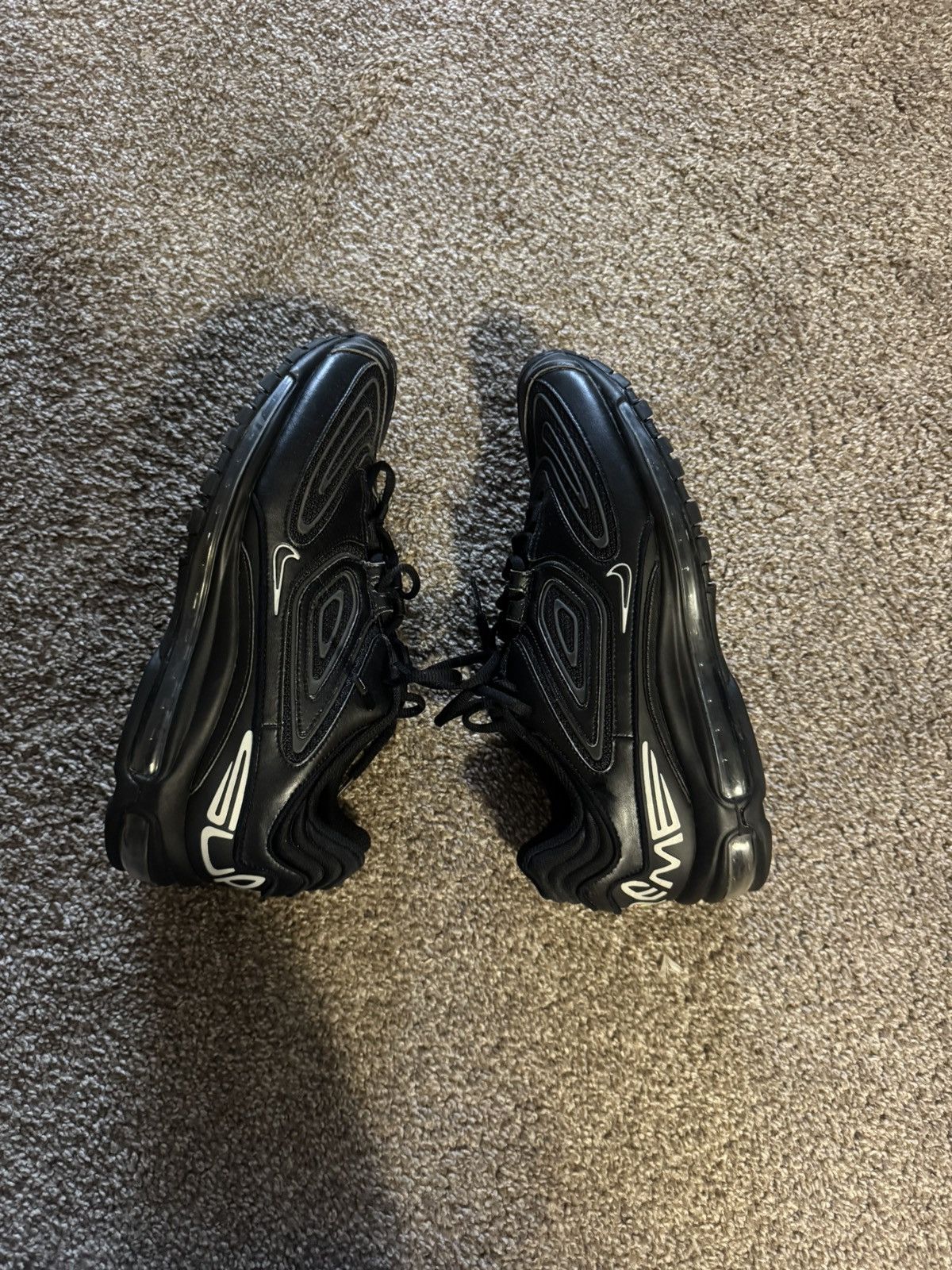 Nike × Supreme Nike air max x Supreme 98 Size US 12 / EU 45 - 1 Thumbnail