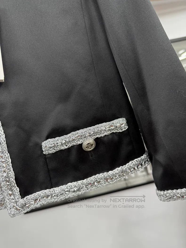 Chanel Chanel Roof series black silk silver rolled coat Size XS / US 0-2 / IT 36-38 - 2 Thumbnail