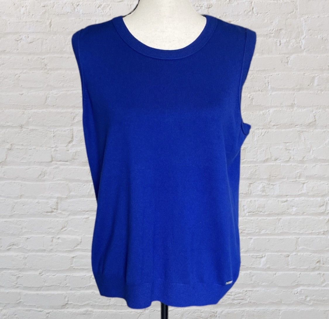 Calvin Klein CALVIN KLEIN SLEEVELESS KNIT PULLOVER SWEATER VEST Size L / US 10 / IT 46 - 7 Thumbnail