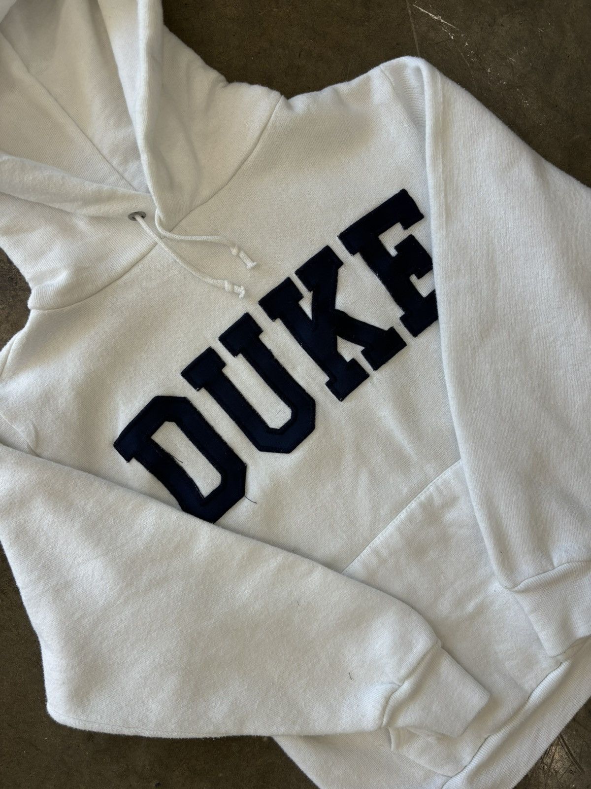 Vintage Vintage Duke Embroidered Patch Hoodie Youth Large Size US L / EU 52-54 / 3 - 1 Thumbnail