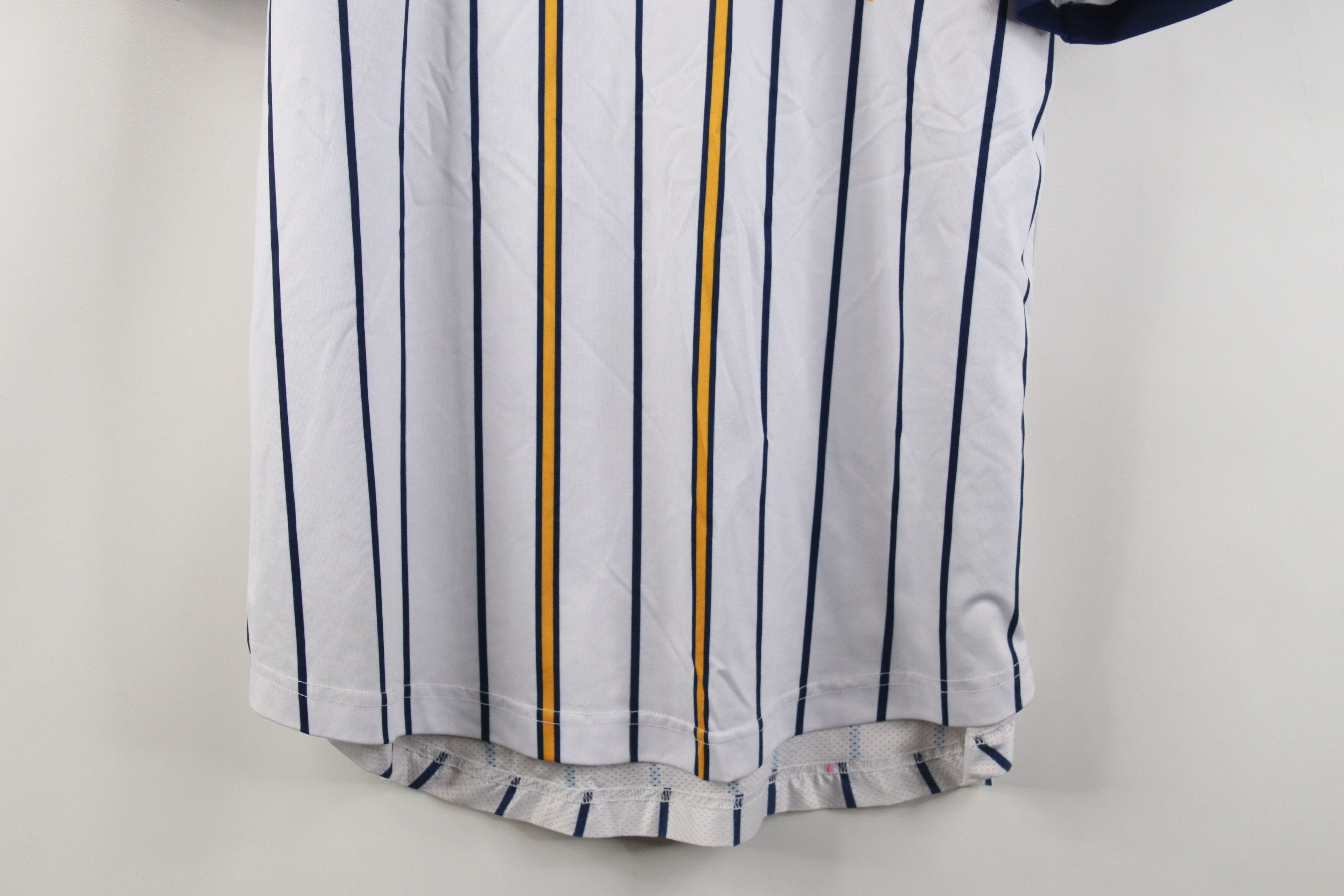 Vintage Streetwear University of Michigan Baseball Jersey T-Shirt Size US M / EU 48-50 / 2 - 3 Thumbnail