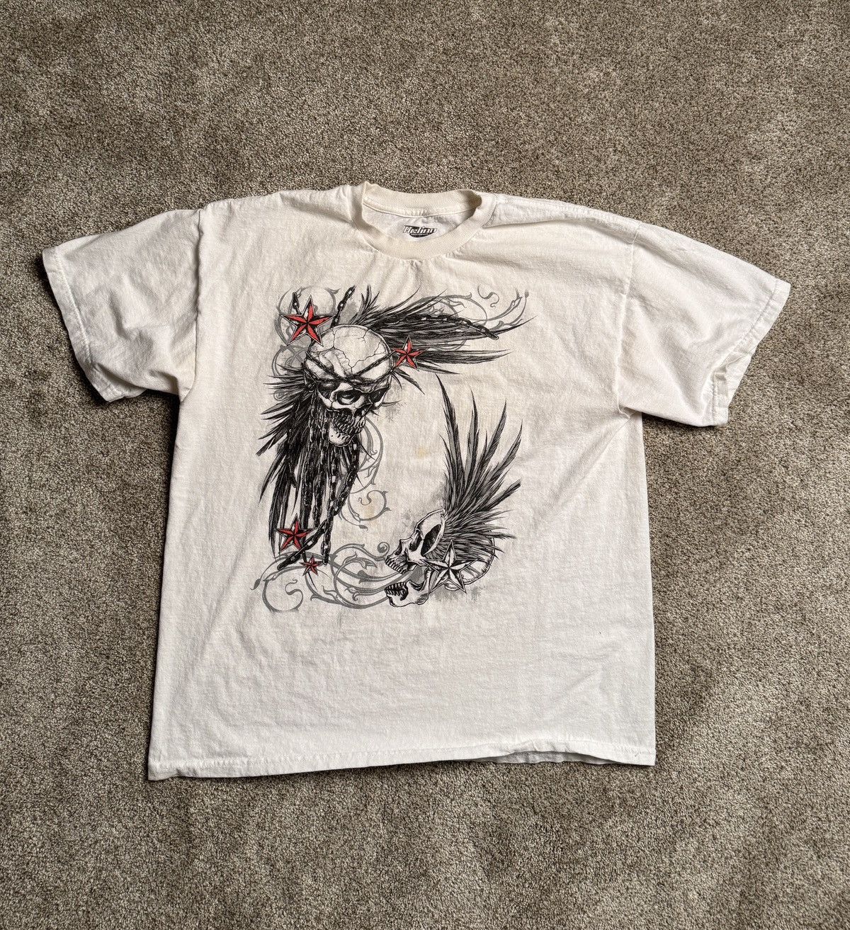 Other WHITE HELIUM Y2K STYLE “SKULL” GRAPHIC TEE Size US XL / EU 56 / 4 - 1 Thumbnail