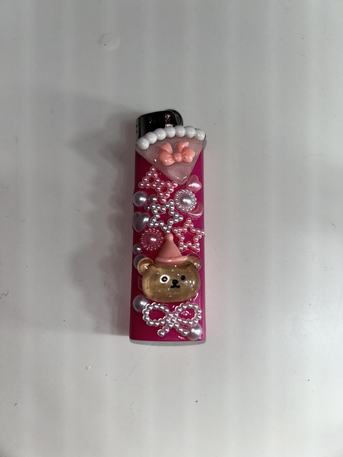 Designer × Other Bedazzled lighter Size ONE SIZE - 1 Thumbnail