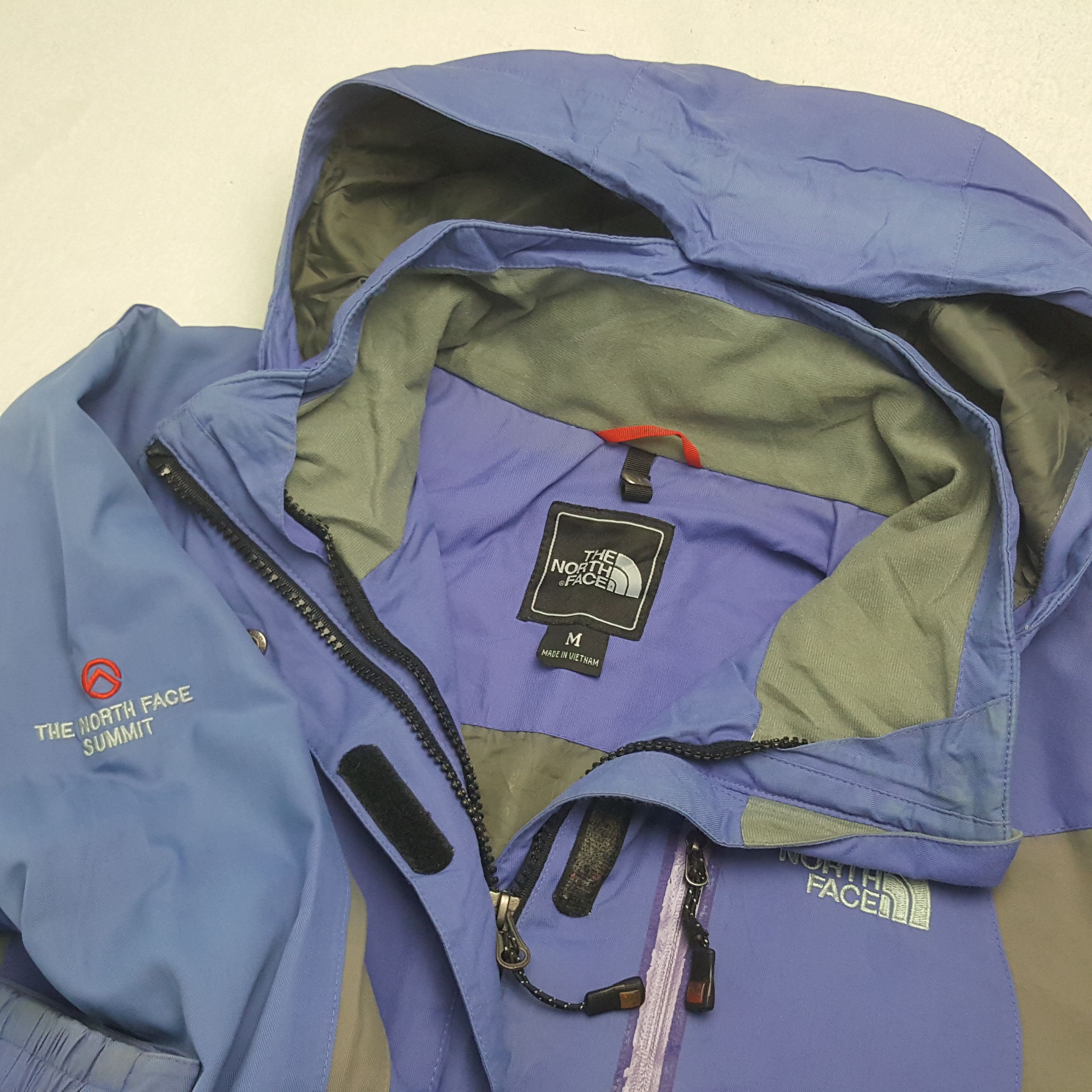 The North Face Vintage The North Face Goretex Outdoor Activity Jacket RR22 Size US M / EU 48-50 / 2 - 5 Thumbnail