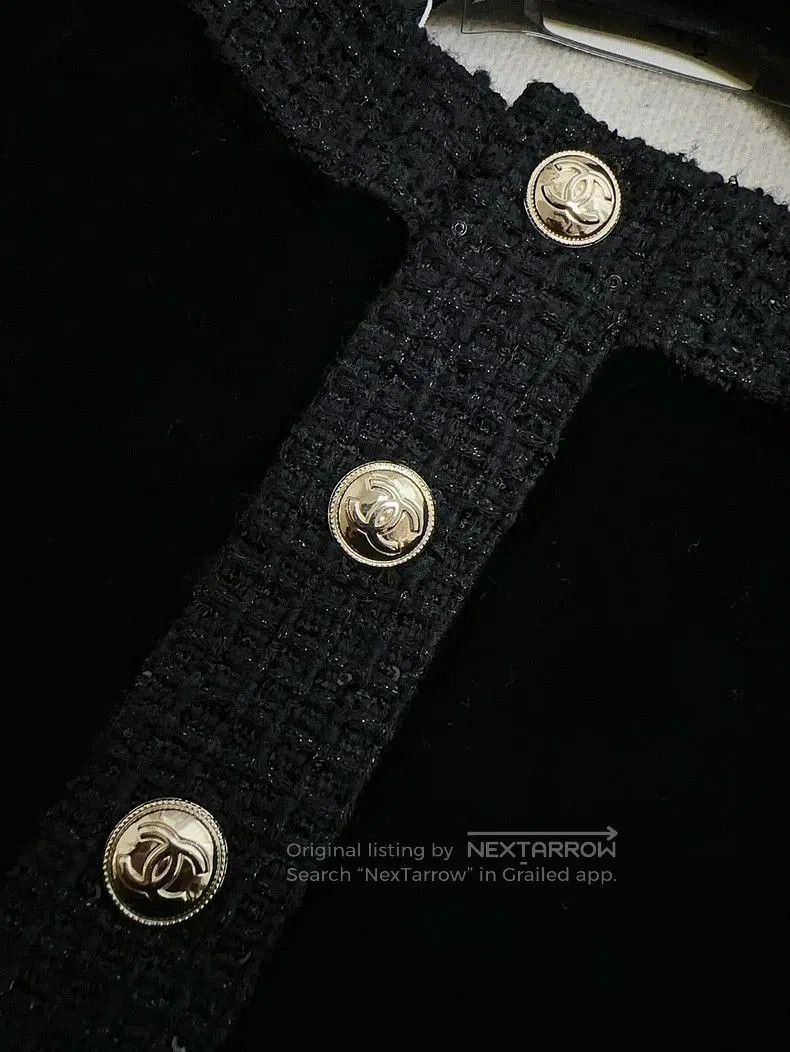 Chanel Chanel 2. Size M / US 6-8 / IT 42-44 - 4 Thumbnail