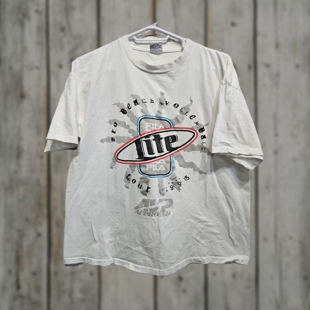 Fila VINTAGE FILA 1995 Pro Beach Volleyball Tour AVP Single Stitch Shirt Men XL White Graphic Print Volleyball Shirt Mens XL Size US XL / EU 56 / 4 - 1 Thumbnail