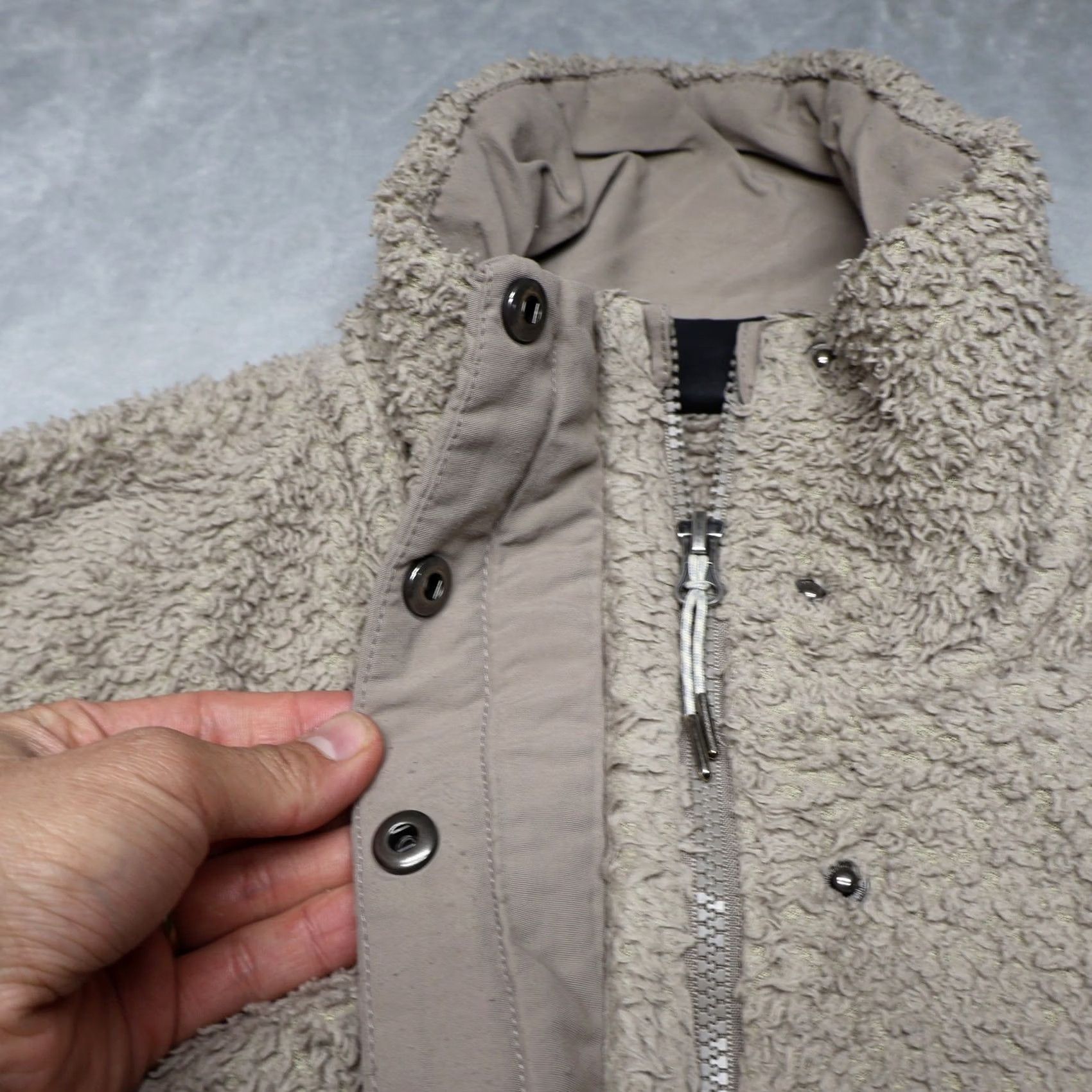 Vuori Vuori Jacket Womens M Beige White Sherpa Teddy Cozy Fleece Full Zip Pockets Zipper Snap Casual Fall Winter Relaxed Size M / US 6-8 / IT 42-44 - 5 Thumbnail