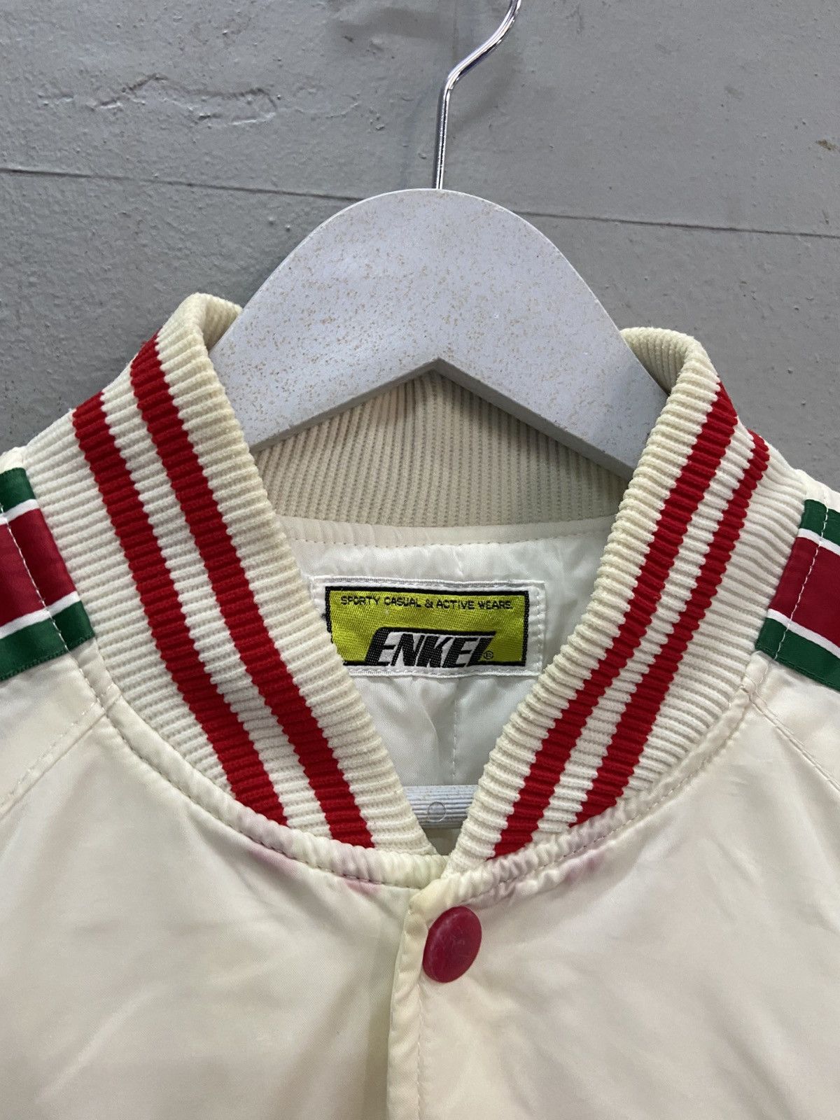 Japanese Brand VINTAGE ENKEI ACTIVE WEAR BOMBER JACKET Size US M / EU 48-50 / 2 - 2 Thumbnail