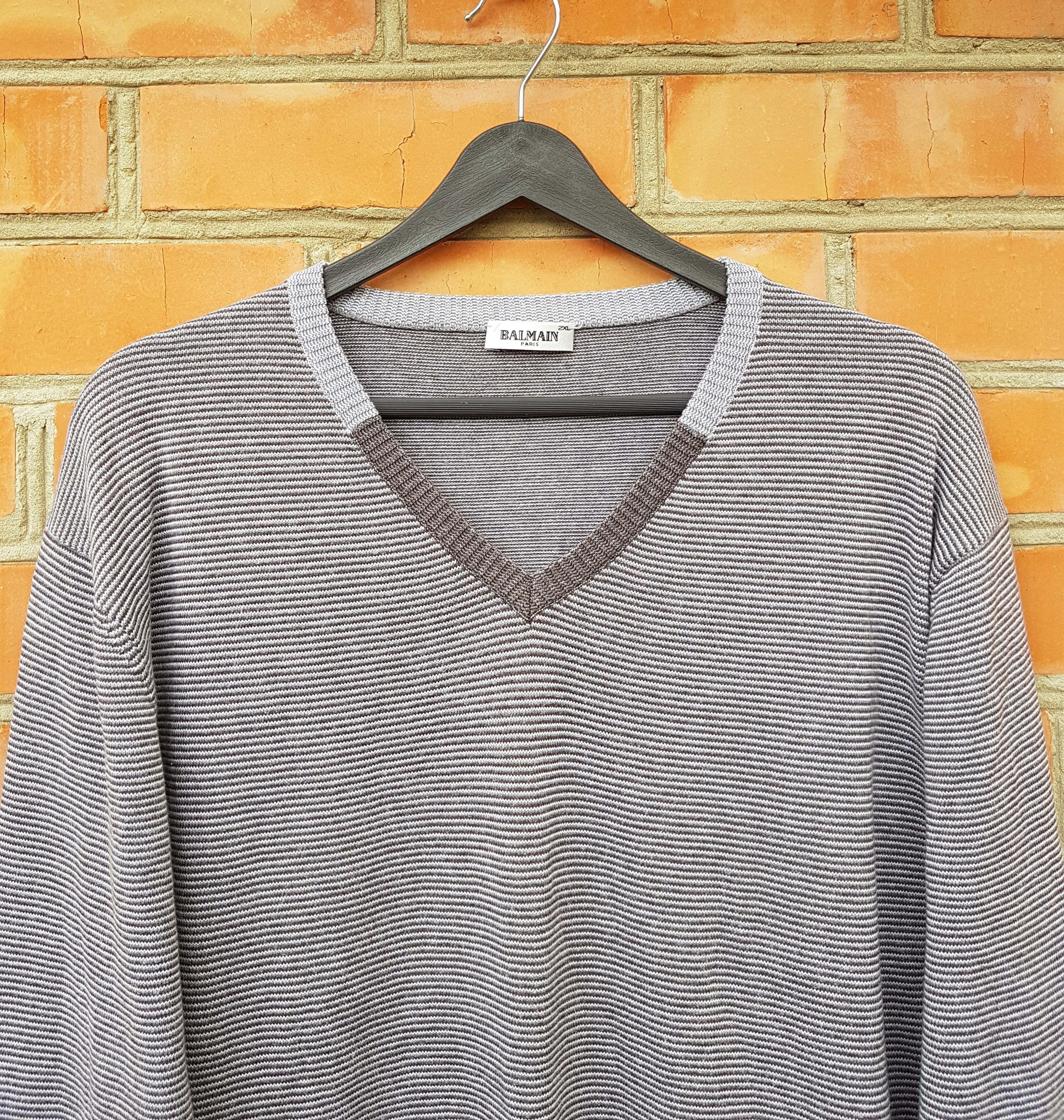 Balmain Balmain Vintage Men's Stripe V Neck Jumper Pullover sz XXL Size US XXL / EU 58 / 5 - 2 Thumbnail