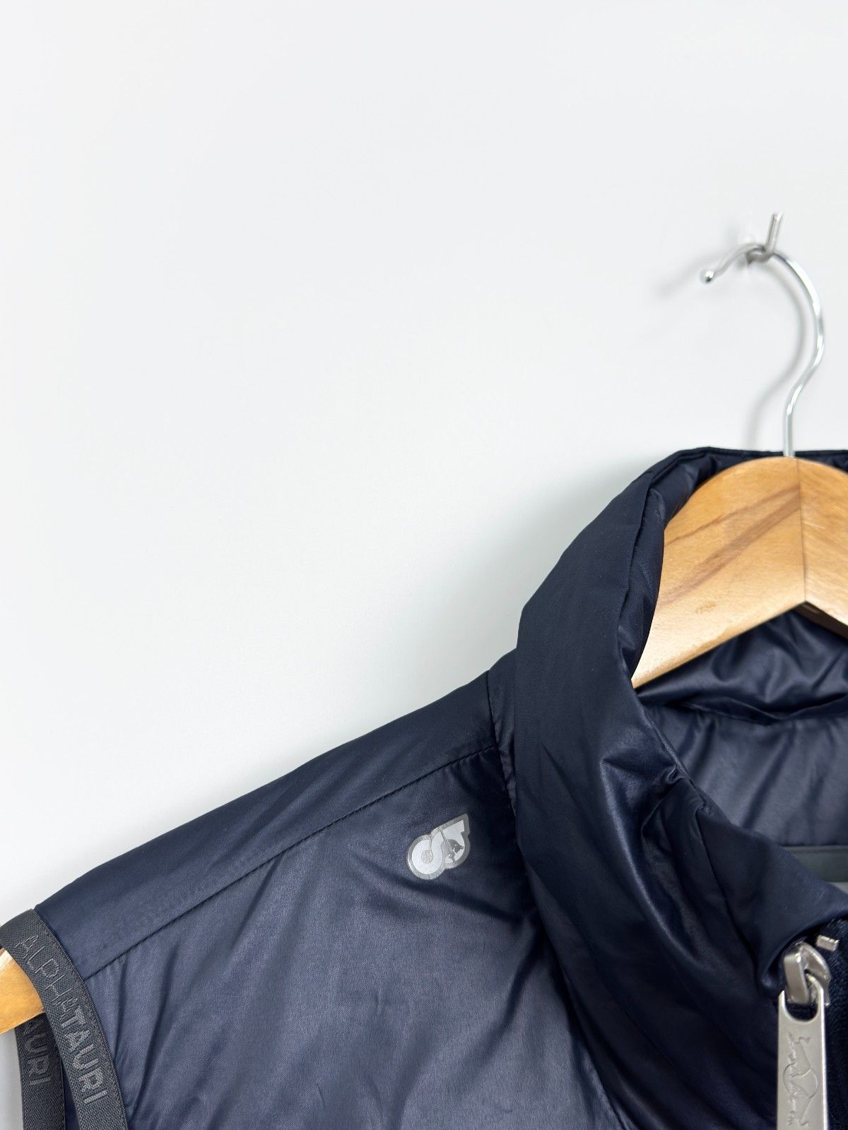 Other Alpha Tauri F 1 Ocha V2.Y1.01 Primaloft Vest Size US M / EU 48-50 / 2 - 4 Thumbnail