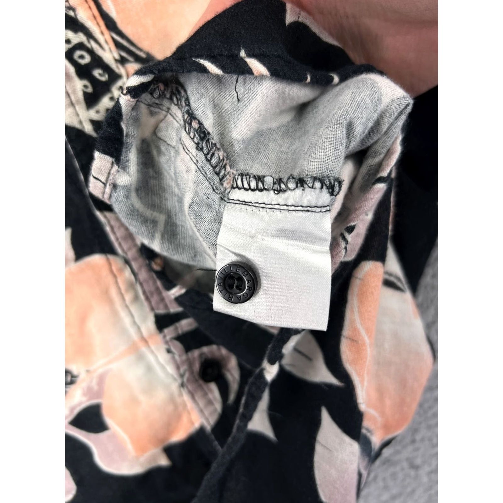 Vintage Margaritaville Shirt Mens Floral Button Cotton XL Black Hibiscus Pattern Modern Classic Casual Shirt Size US XL / EU 56 / 4 - 4 Thumbnail