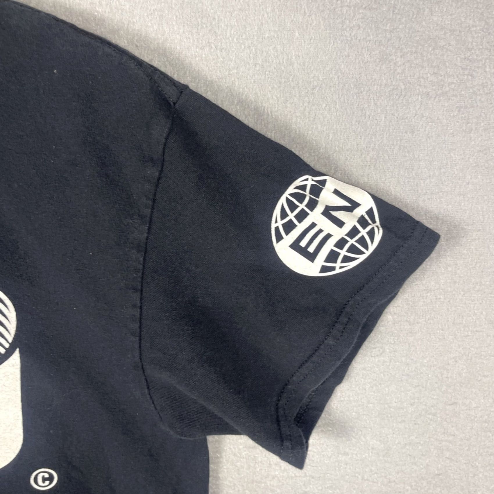 Vintage Arcade Fire Shirt Sz S Black Short Sleeve T-Shirt Men Music Rock 2017 Tour Band Infinite Content Vintage? Size US S / EU 44-46 / 1 - 4 Thumbnail