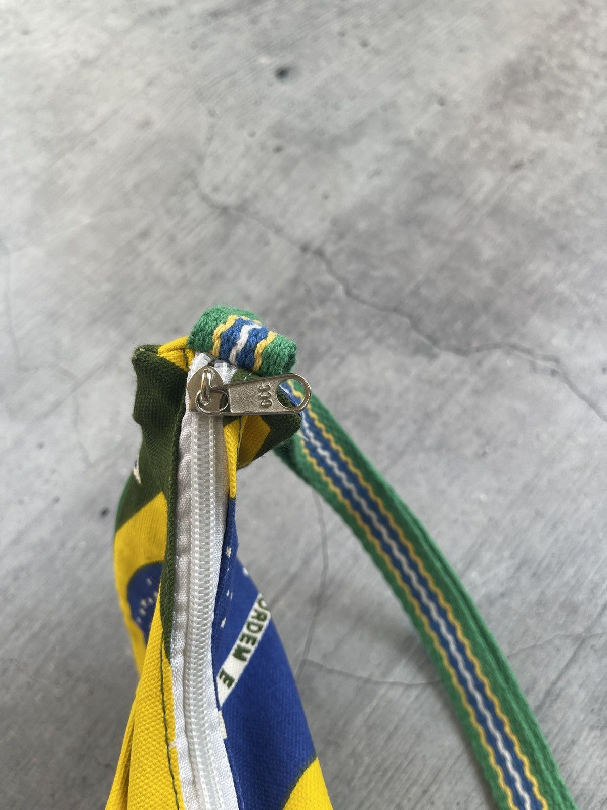 Penalty Rare Bag BRASIL Avant-Garde Y2K Soccer Style Vintage Size ONE SIZE - 4 Thumbnail