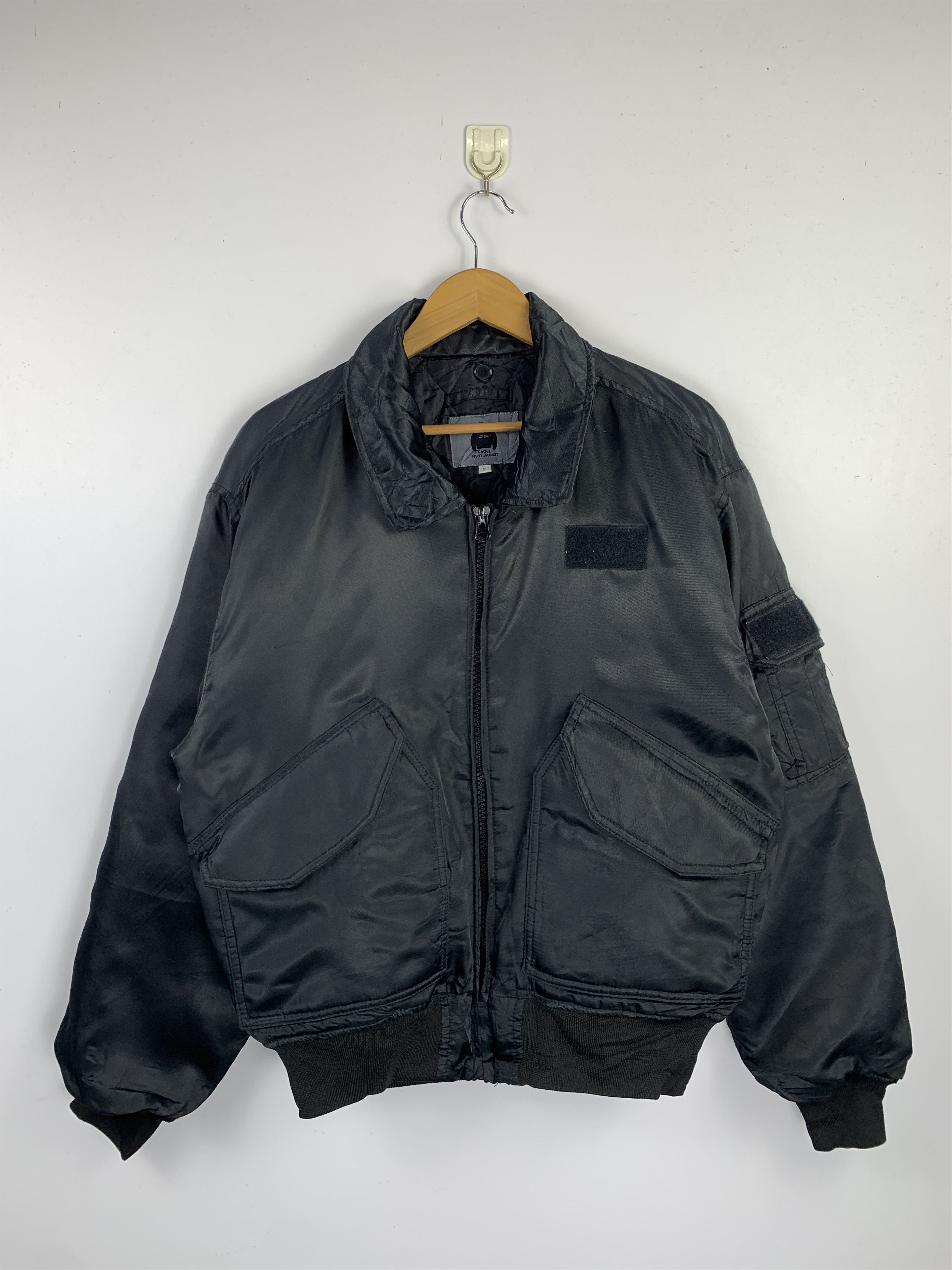Vintage Vintage Eagle Pilot Bomber Jacket Trashed J1512 Size US XL / EU 56 / 4 - 1 Thumbnail
