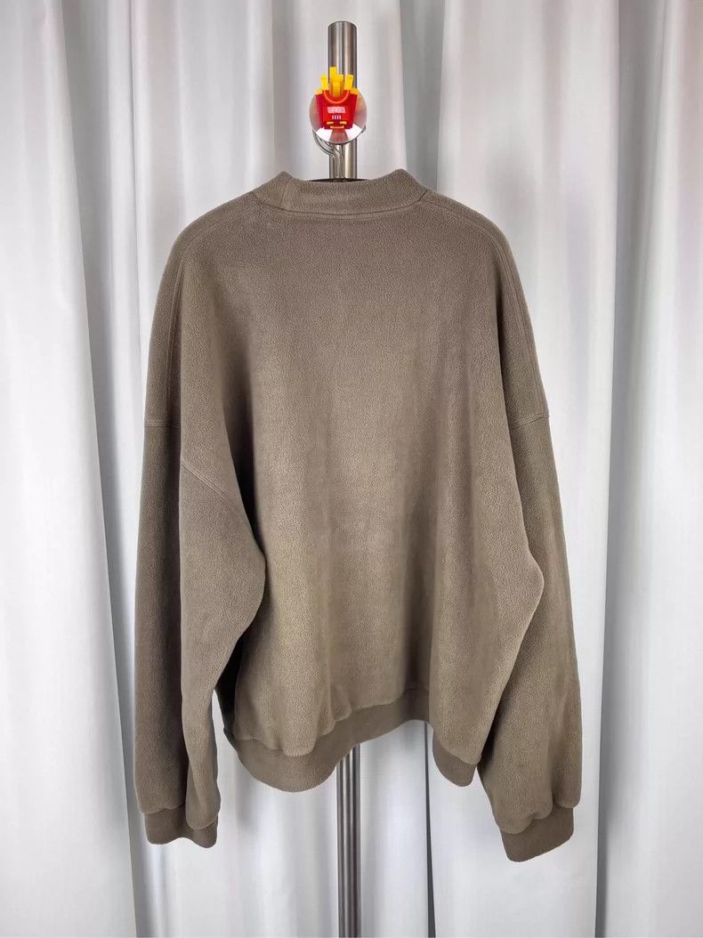 Balenciaga Balenciaga Embroidered letter polar fleece sweater Size US S / EU 44-46 / 1 - 3 Thumbnail