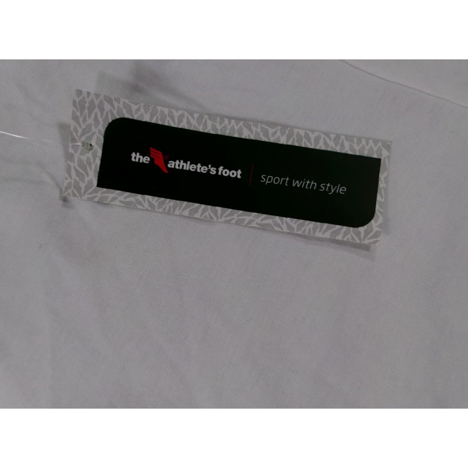 Vintage VINTAGE The Athletes Foot Shirt Graphic Print T-Shirt Men Large White Short Sleeve Crew Neck Classic Mens Size US L / EU 52-54 / 3 - 4 Thumbnail