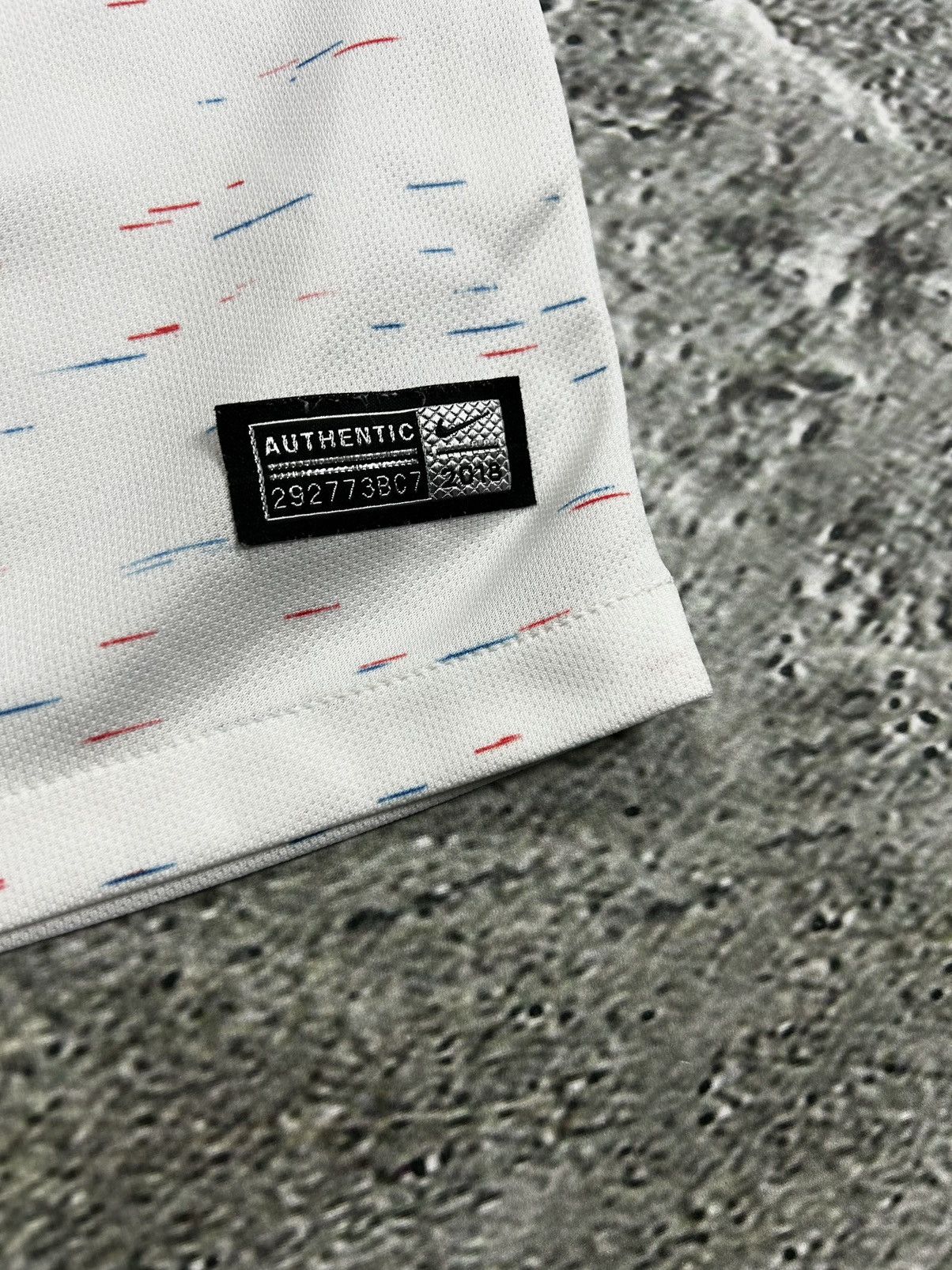 Nike France jersey Nike white away kit 2018 Size US S / EU 44-46 / 1 - 4 Thumbnail