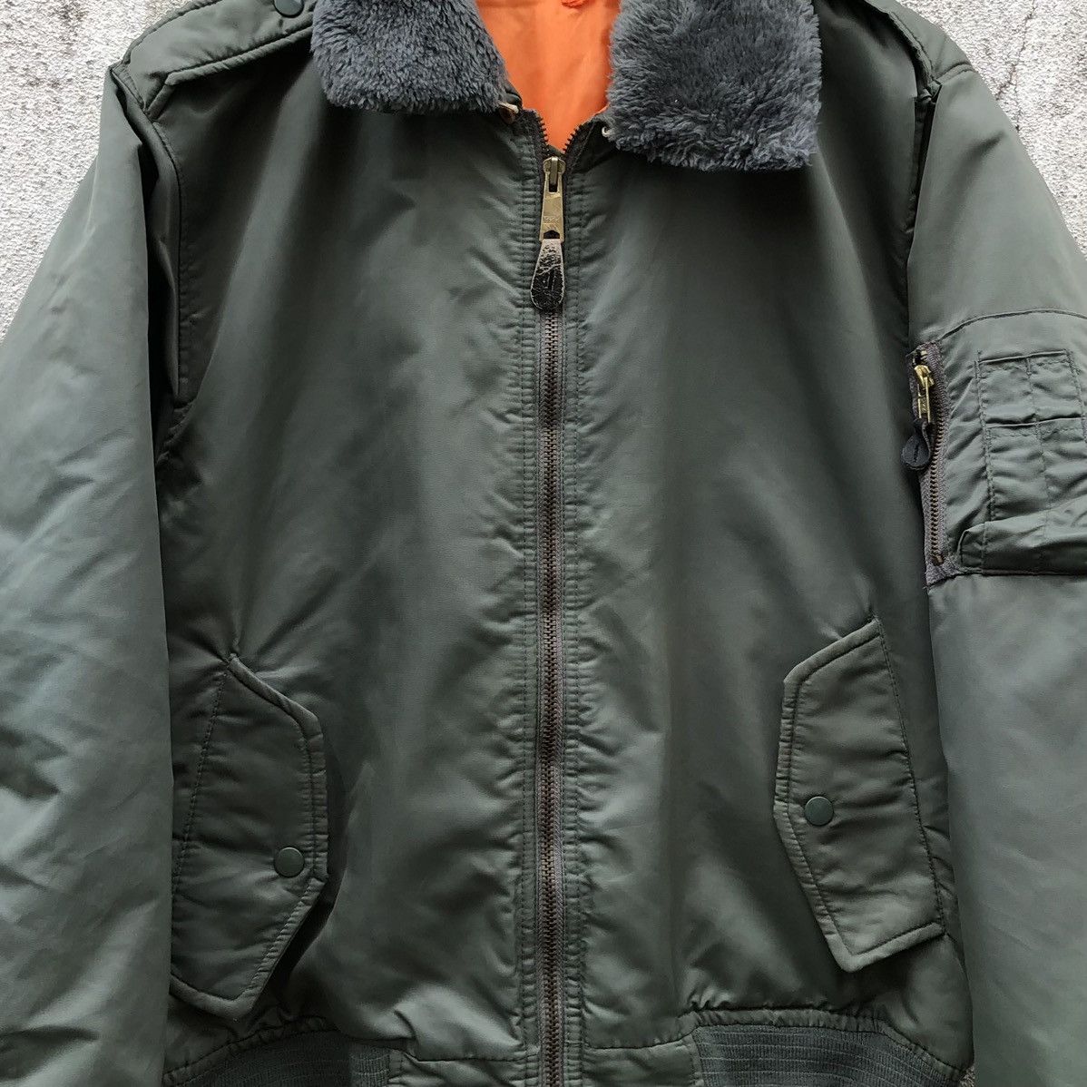 Vintage Vintage Flyer’s Man Intermediate Bomber Jacket Size US L / EU 52-54 / 3 - 3 Thumbnail
