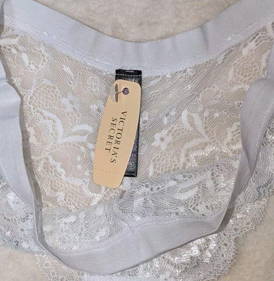 Victoria's Secret NWT Lot Of 3 Victoria's Secret Panties Size Large Size ONE SIZE - 2 Thumbnail