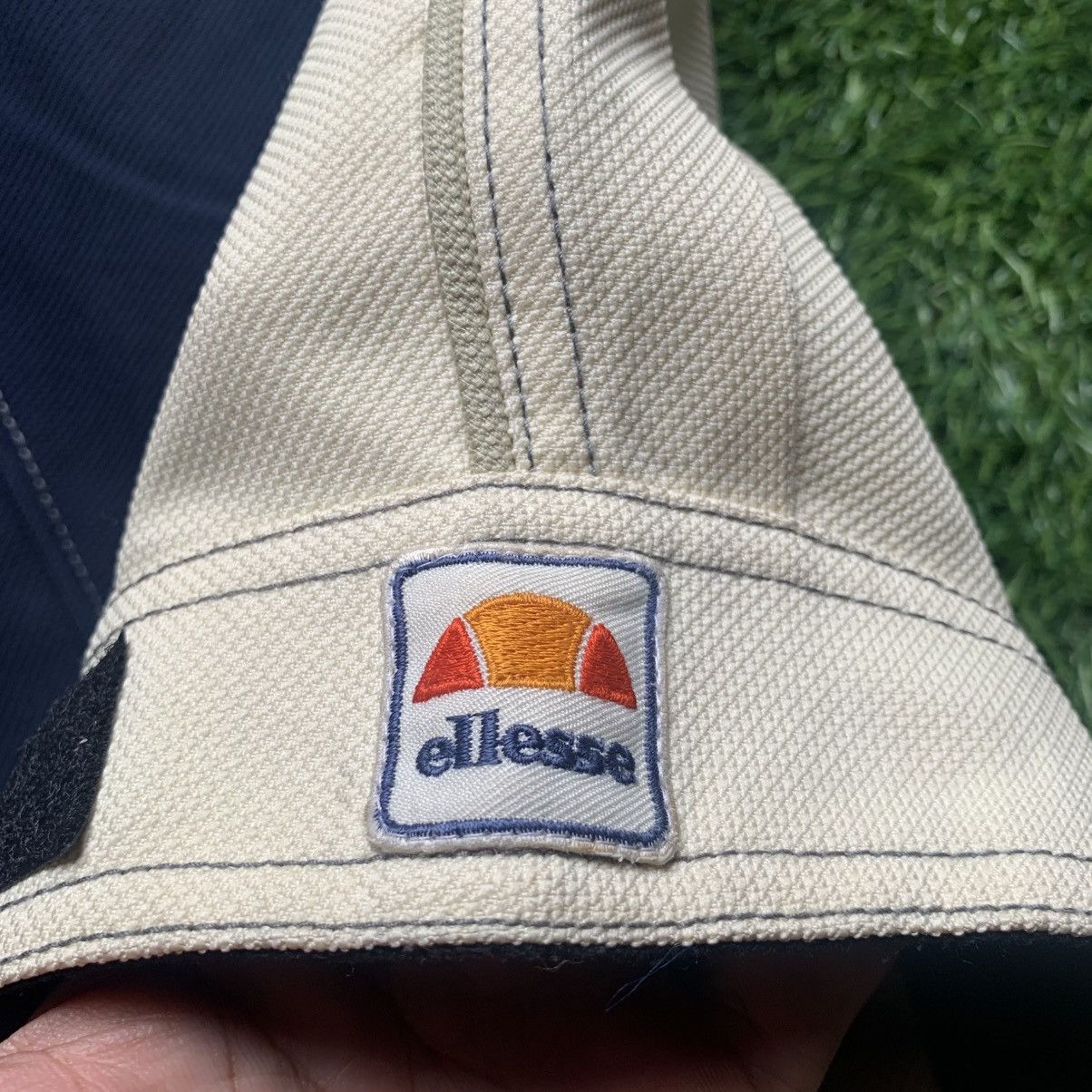 Ellesse Vintage Ellesse Multi Adventure Gear Size US L / EU 52-54 / 3 - 6 Thumbnail
