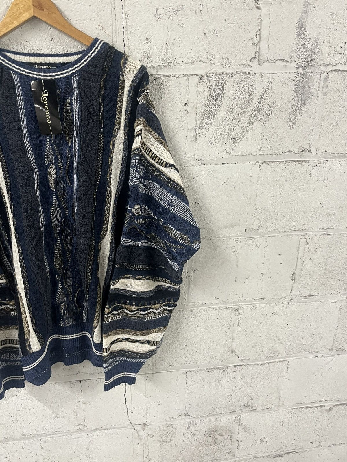 Coogi Coogi style 3d knit crazy rare sweater 90s streetwear Size US XL / EU 56 / 4 - 4 Thumbnail