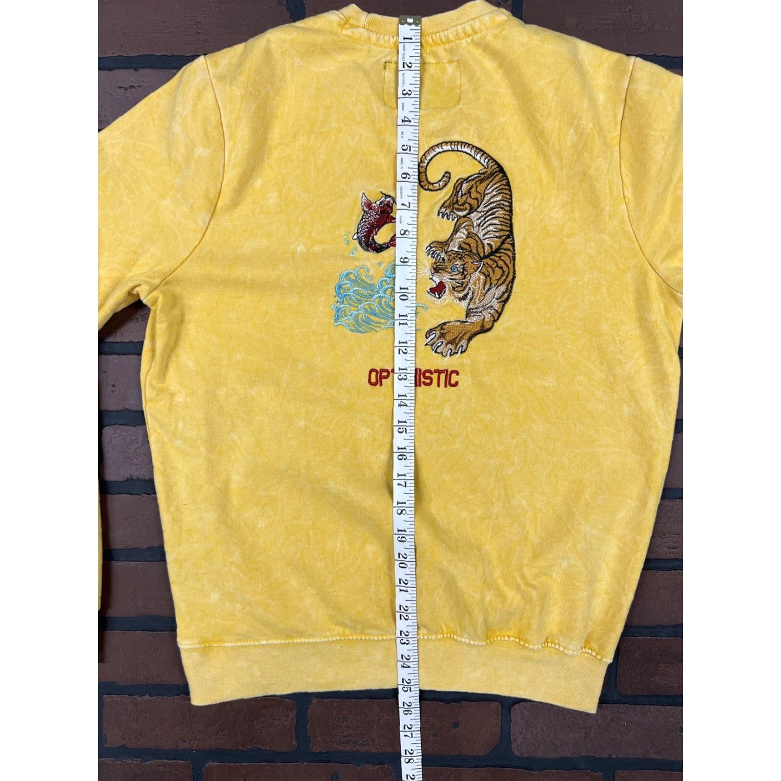 Vintage Blind Rooster Sweatshirt Small Men Yellow Embroidered Tiger Koi Wave Pullover Cotton Blend Fleece Long Description Not Included Size US S / EU 44-46 / 1 - 6 Thumbnail