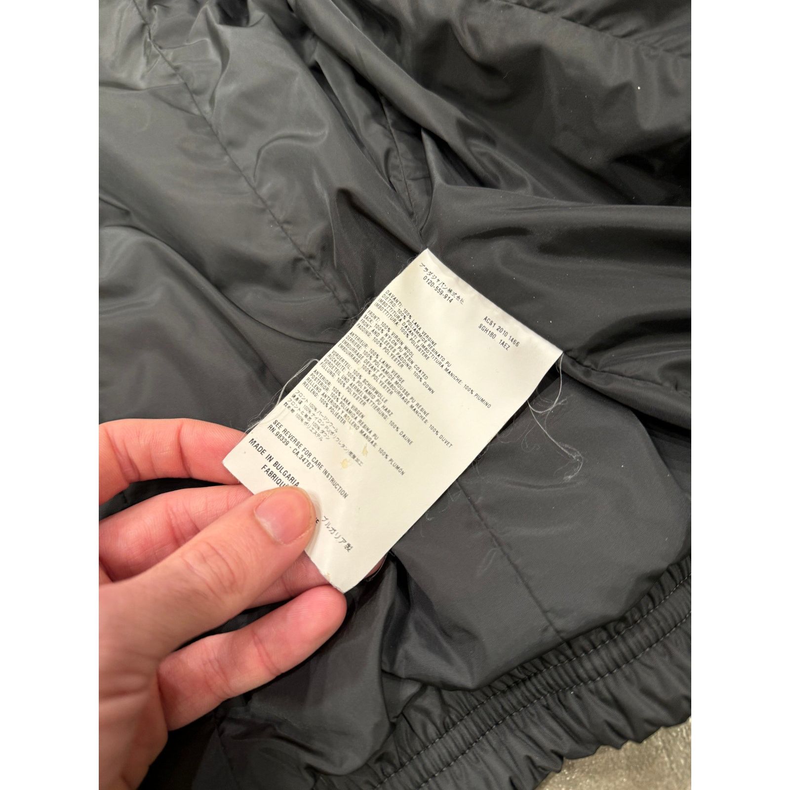 Prada 2010 Prada nylon puffer jacket Size US L / EU 52-54 / 3 - 8 Thumbnail