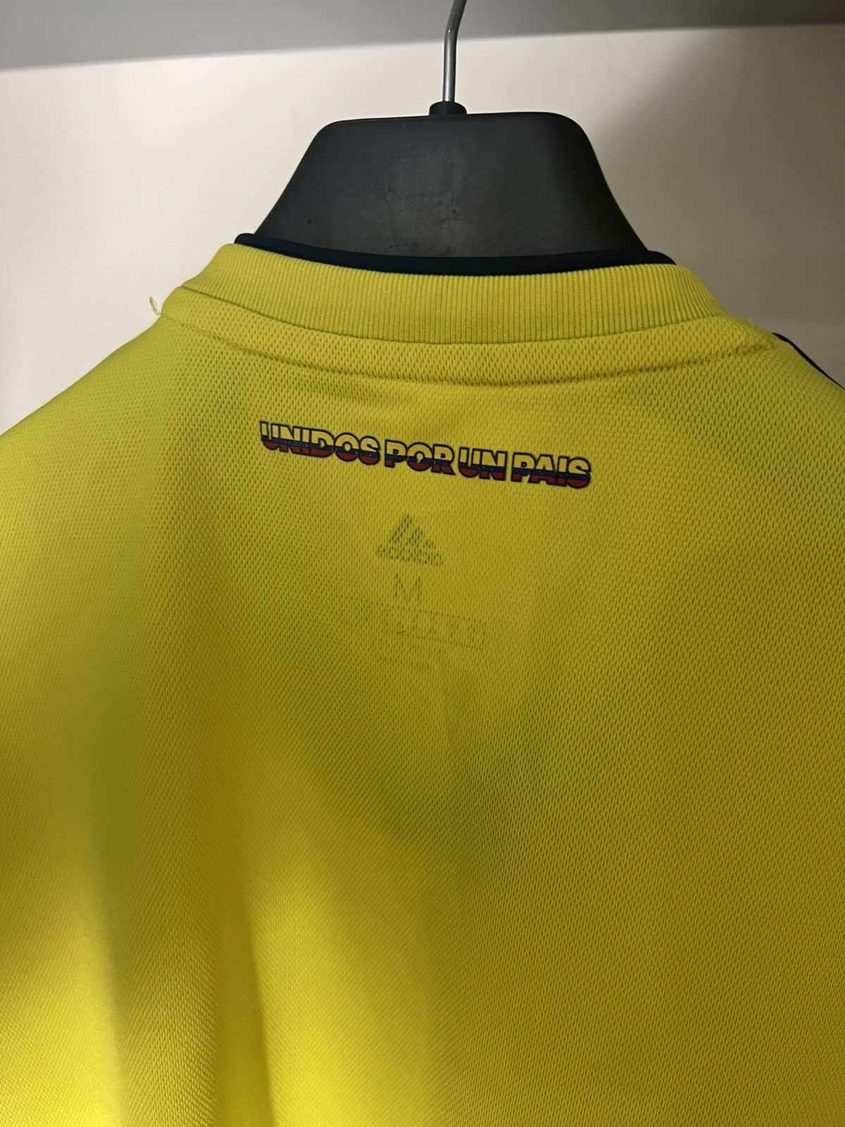 Adidas × Vintage VERY RARE ADIDAS COLOMBIA SOCCER JERSEY BLOKECORE Y2K 90s Size US M / EU 48-50 / 2 - 8 Thumbnail