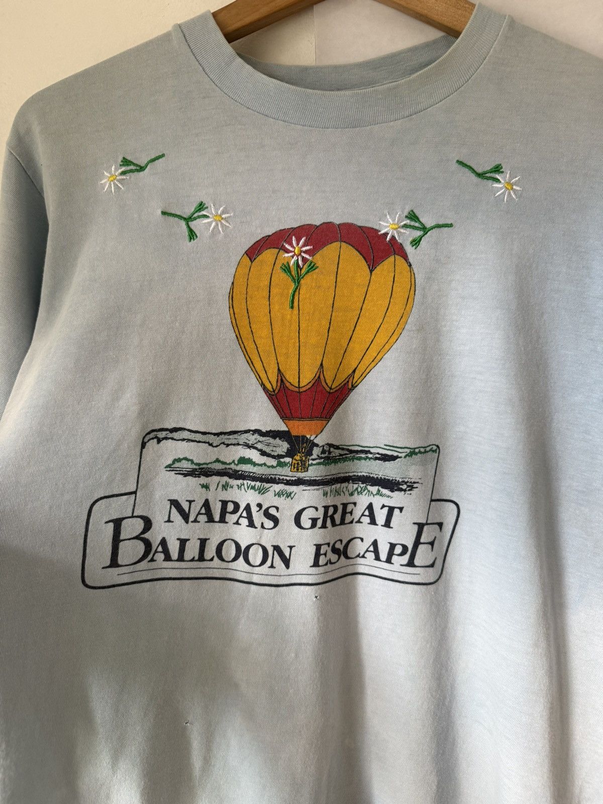 Vintage Vintage 80s Belton Napa’s Great Balloon Escape Hot T-Shirt Size US S / EU 44-46 / 1 - 3 Thumbnail