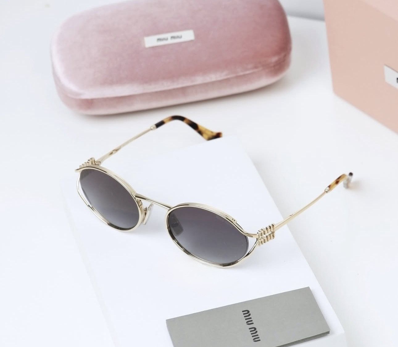 Miu Miu × Vintage NEW Miu Miu sunglasses SMU 52YS ZVN-5D1 Size ONE SIZE - 1 Thumbnail