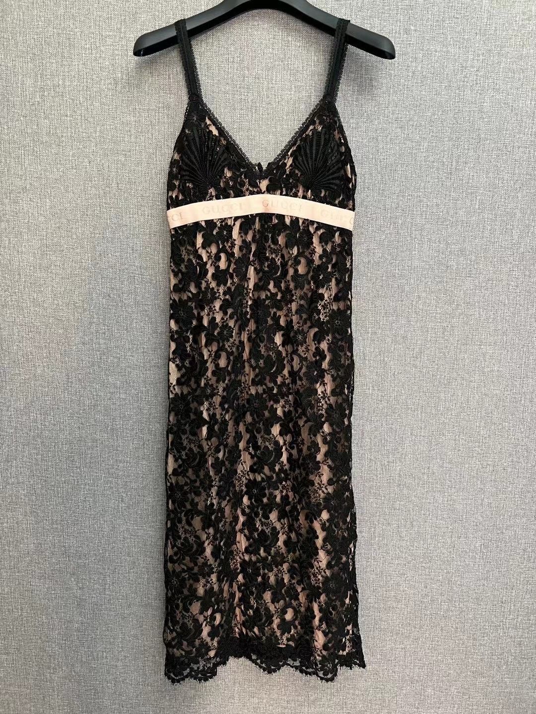 Gucci Gucci Black Hollow Floral Lace Dress Size XXS / US 00 / IT 34 - 1 Thumbnail