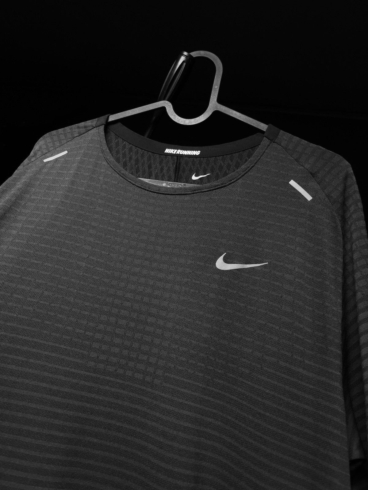 Nike Nike TechKnit Ultra Running T-Shirt Size US XL / EU 56 / 4 - 1 Thumbnail