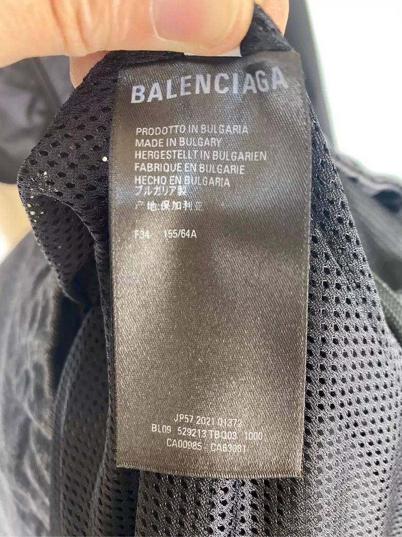 Balenciaga Balenciaga size 34 Black and white denim patchwork jacket Size US XS / EU 42 / 0 - 6 Thumbnail