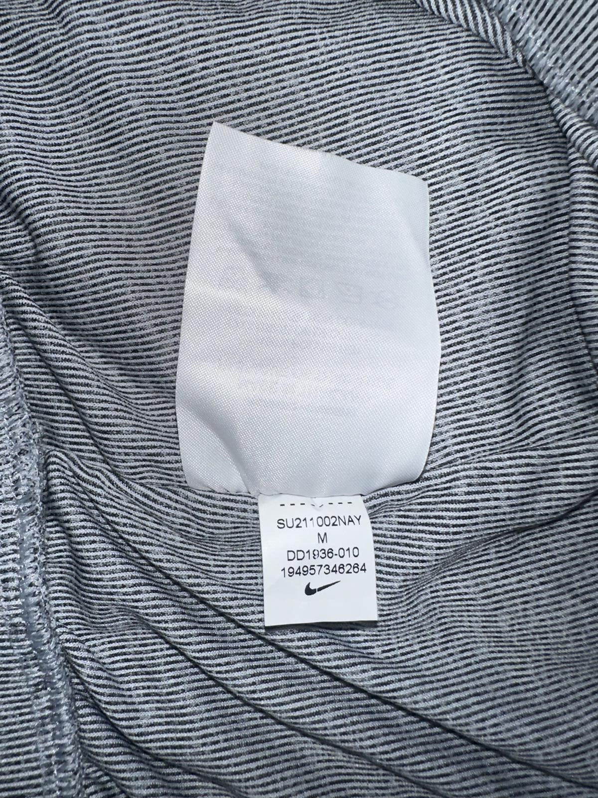 Nike Nike Yoga Women's Ribbed Shorts Size 32" / US 10 / IT 46 - 8 Thumbnail