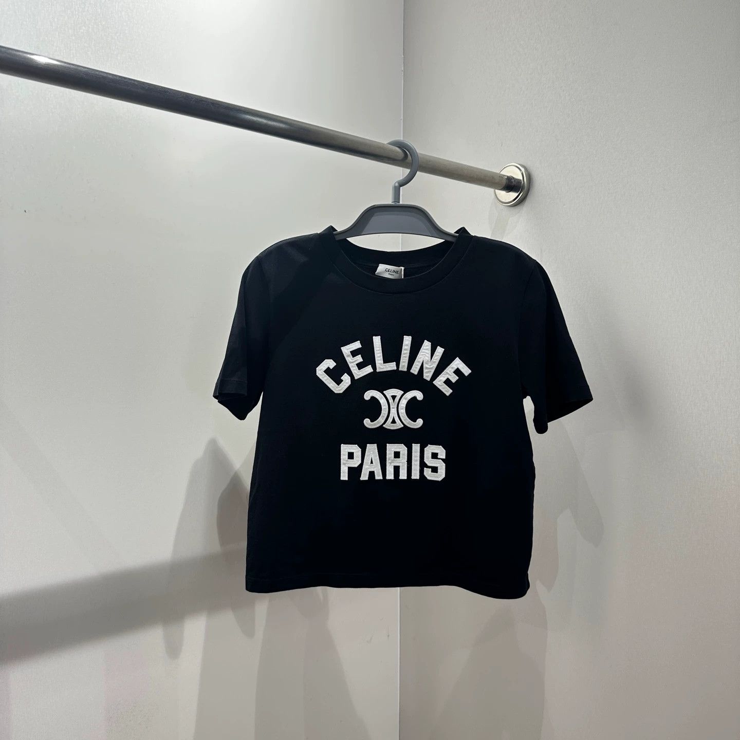 Celine Celine Feb447 Triomphe Slogan Letter SS Tee S Size S / US 4 / IT 40 - 1 Thumbnail