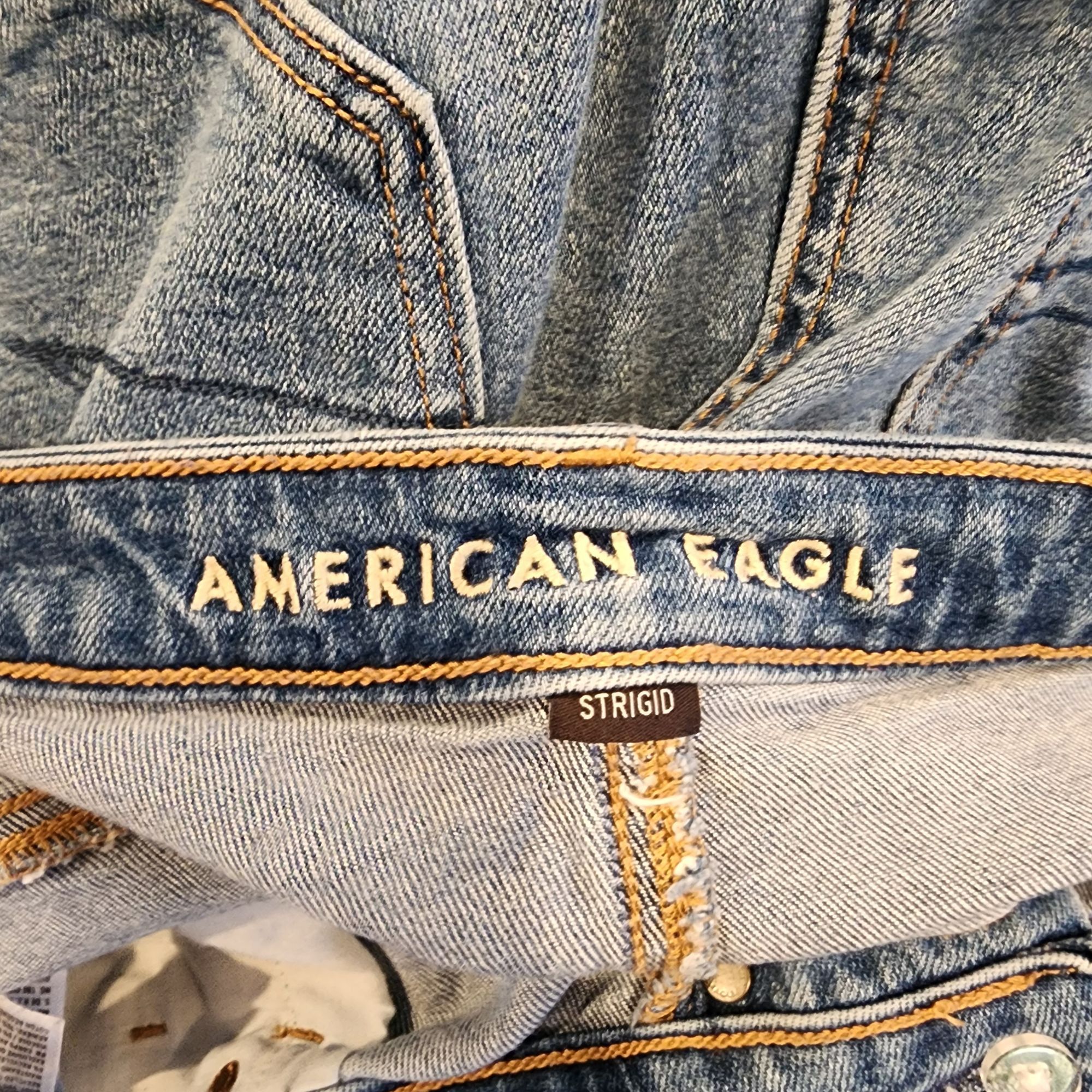 American Eagle Outfitters American Eagle Outfitters women's ripped mom jeans Womens s Size 36" / US 14 / IT 50 - 4 Thumbnail