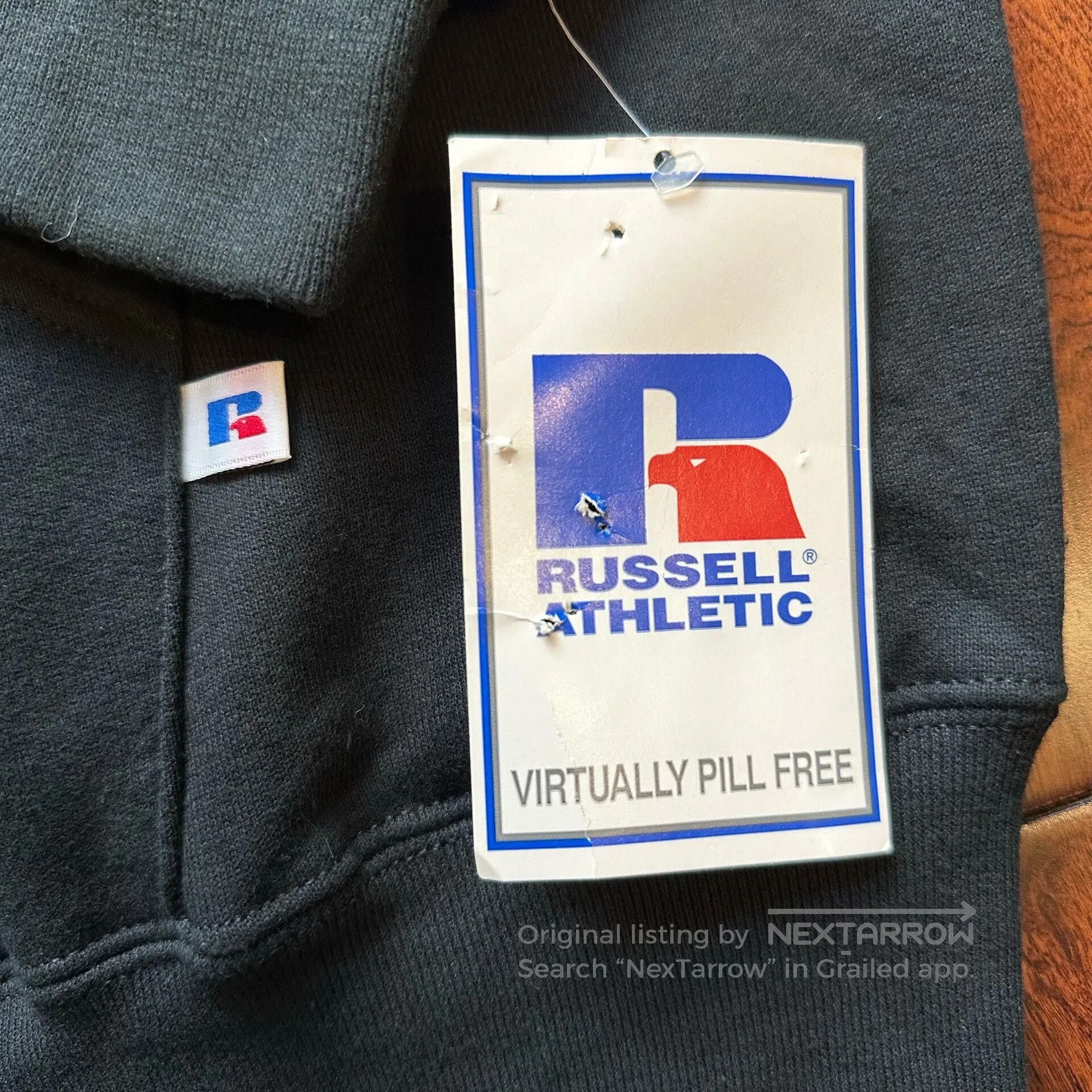 Russell Athletic Russell Vintage 90s Black Hoodie. Size US M / EU 48-50 / 2 - 3 Thumbnail