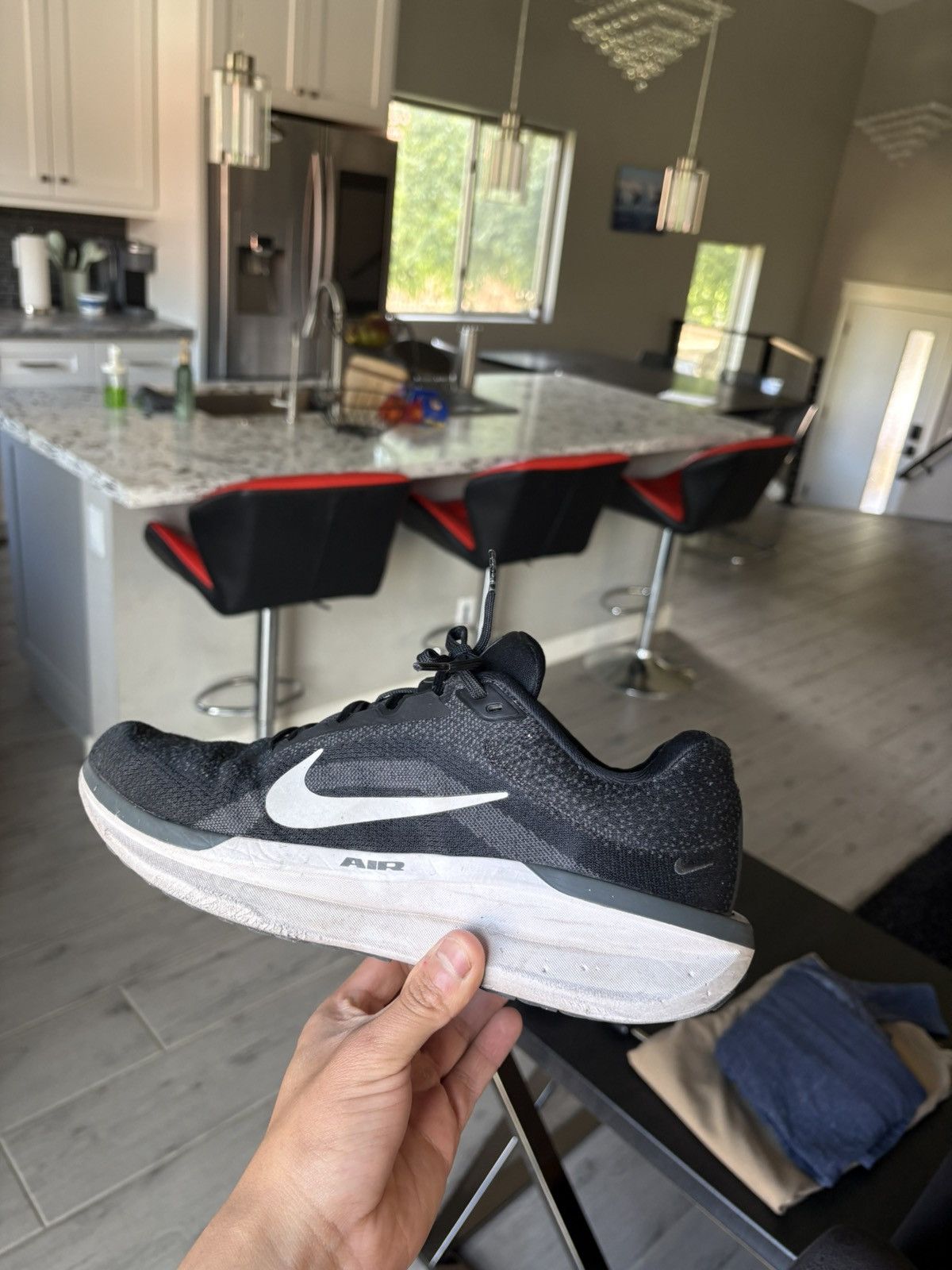 Nike NIKE WINFLO 11 RUNNING SHOES BLACK/WHITE M9.5 Size US 9.5 / EU 42-43 - 1 Thumbnail