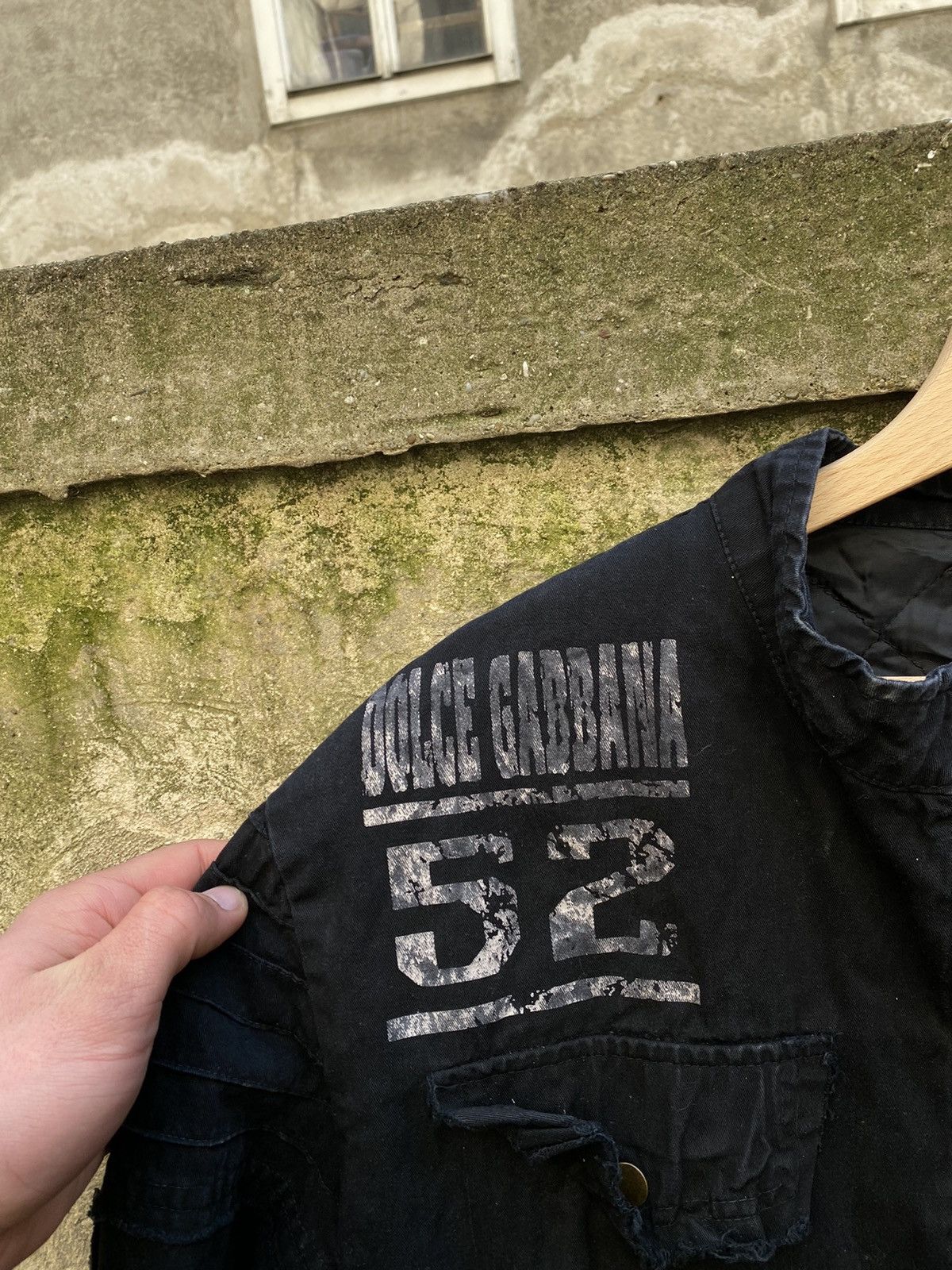 Dolce & Gabbana × Vintage Vintage Dolce & Gabbana D&G Embroidered Logo Denim Jacket Size US L / EU 52-54 / 3 - 7 Thumbnail