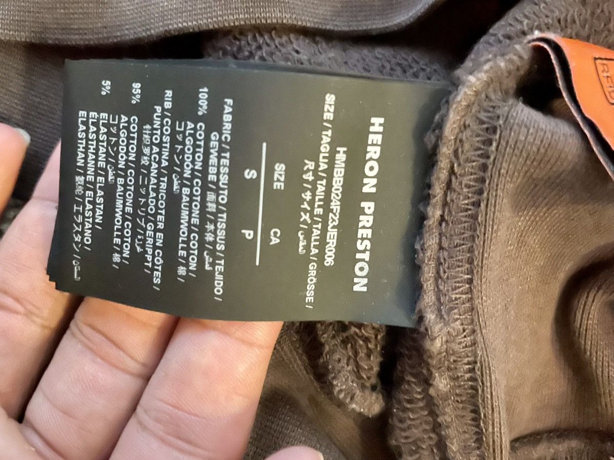 Heron Preston Heron Preston Iykyk Cropped Hoodie Size US S / EU 44-46 / 1 - 3 Thumbnail