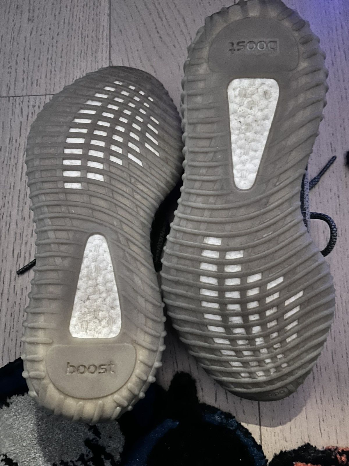 Yeezy Yeezy beluga 2016 350 Size US 7.5 / EU 40-41 - 2 Thumbnail