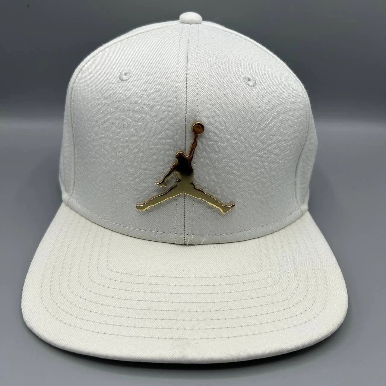 Jordan Brand Air Jordan Hat Men Cement Elephant Gold Metal Snap Back Size ONE SIZE - 1 Thumbnail
